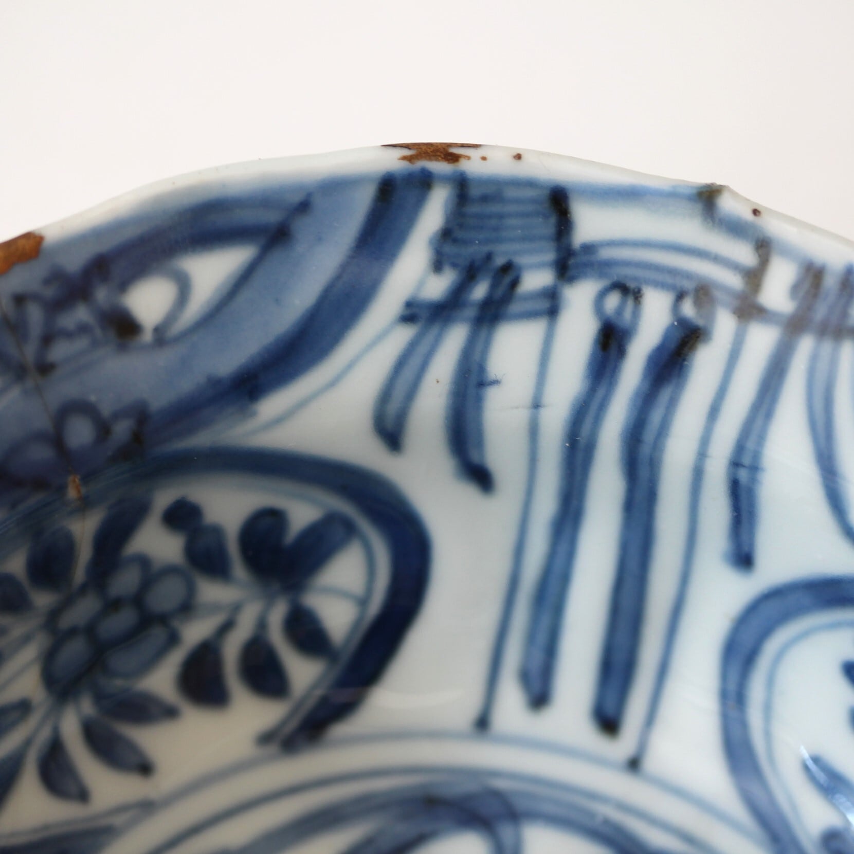 中国明時代　古染付兜鉢　口径約21.5㎝　東Y7-1202☆2Fタサオ 中国明時代 古染付兜鉢 口径約21.5㎝ 東Y7-1202☆2Fタサオ - メルカリ