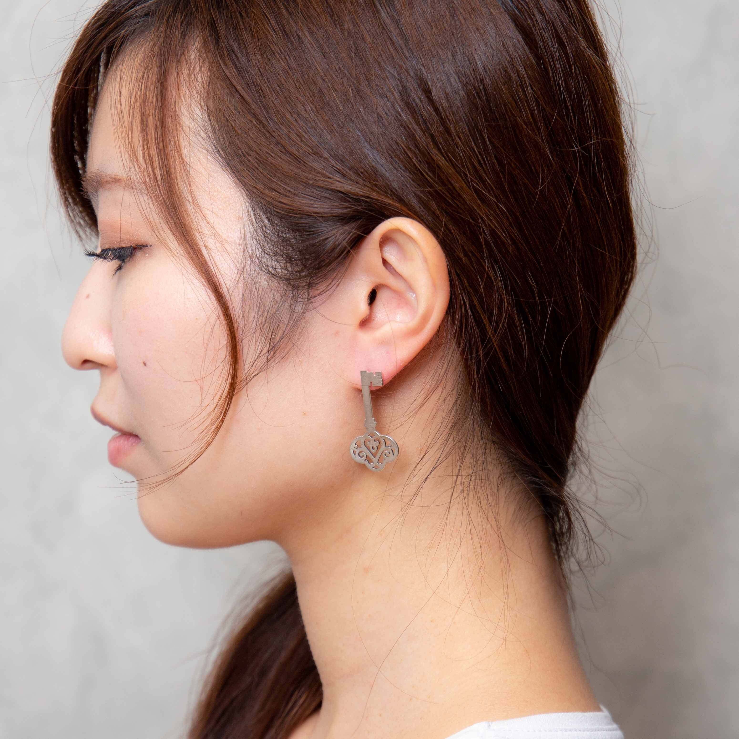 Key Earring / ピアス | ペルシアンタグ｜イランのアートがコンセプト