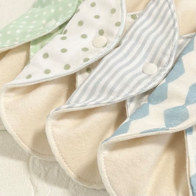 17cm 使い方2通り✩2way 布ナプキン 布ライナー フランネル 無添加･無漂白 防水タイプ 350