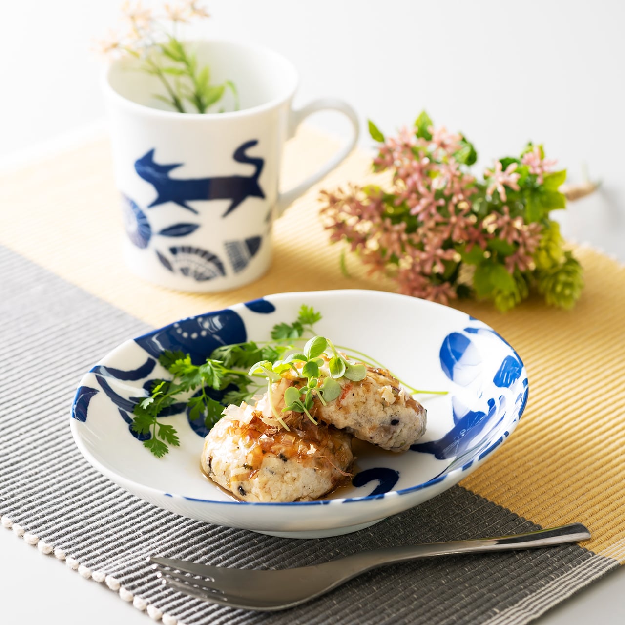 キティ プレート 小鉢 カフェプレート フタ付きこばち ダイカット