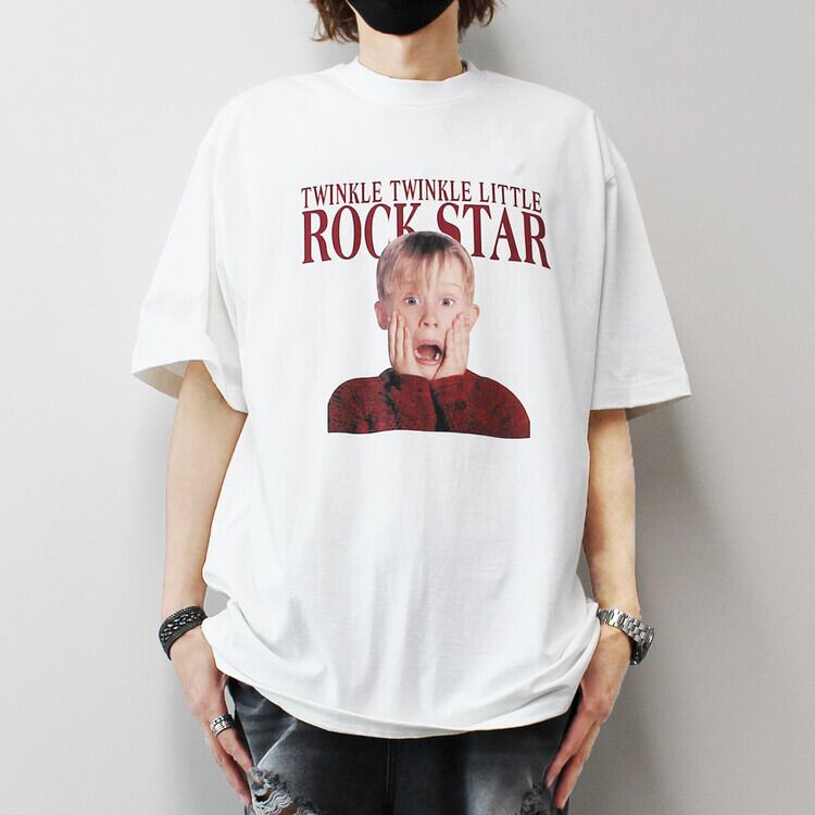 ついに再入荷！！☆BTS V テテ 着用！！【IONSEOUL】Kevin Digital T