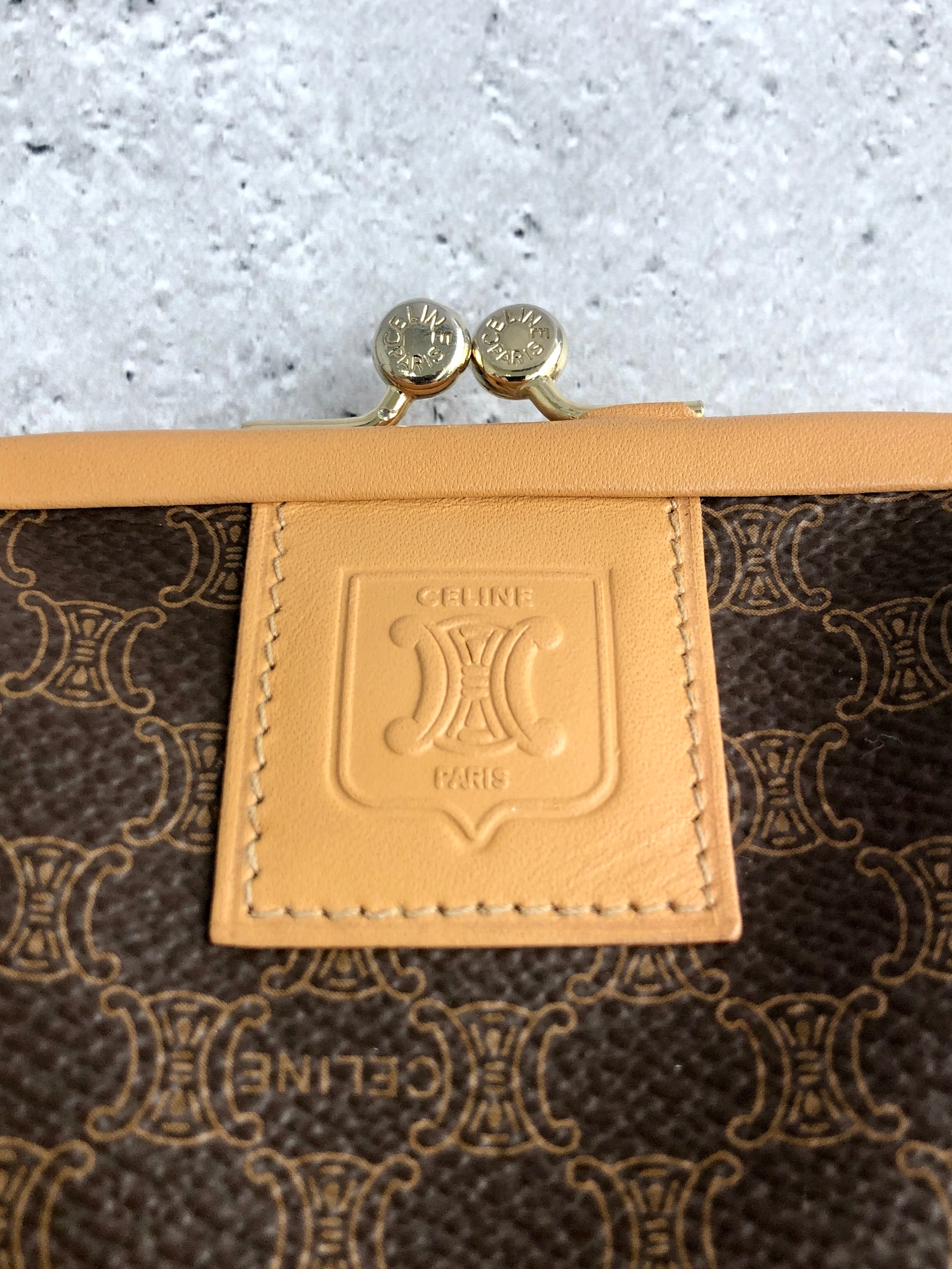 CELINE セリーヌ マカダム 財布 ブラウン ブラゾン型押し PVC レザー
