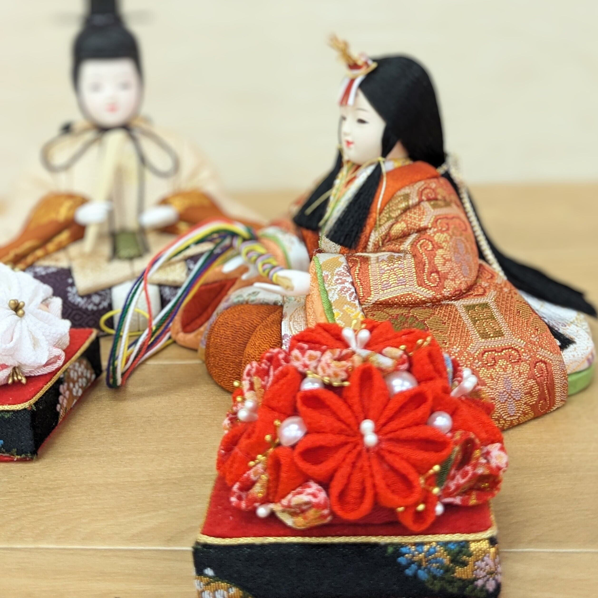 つまみ細工 紅梅白梅 花籠 ハンドメイド | PAY ID