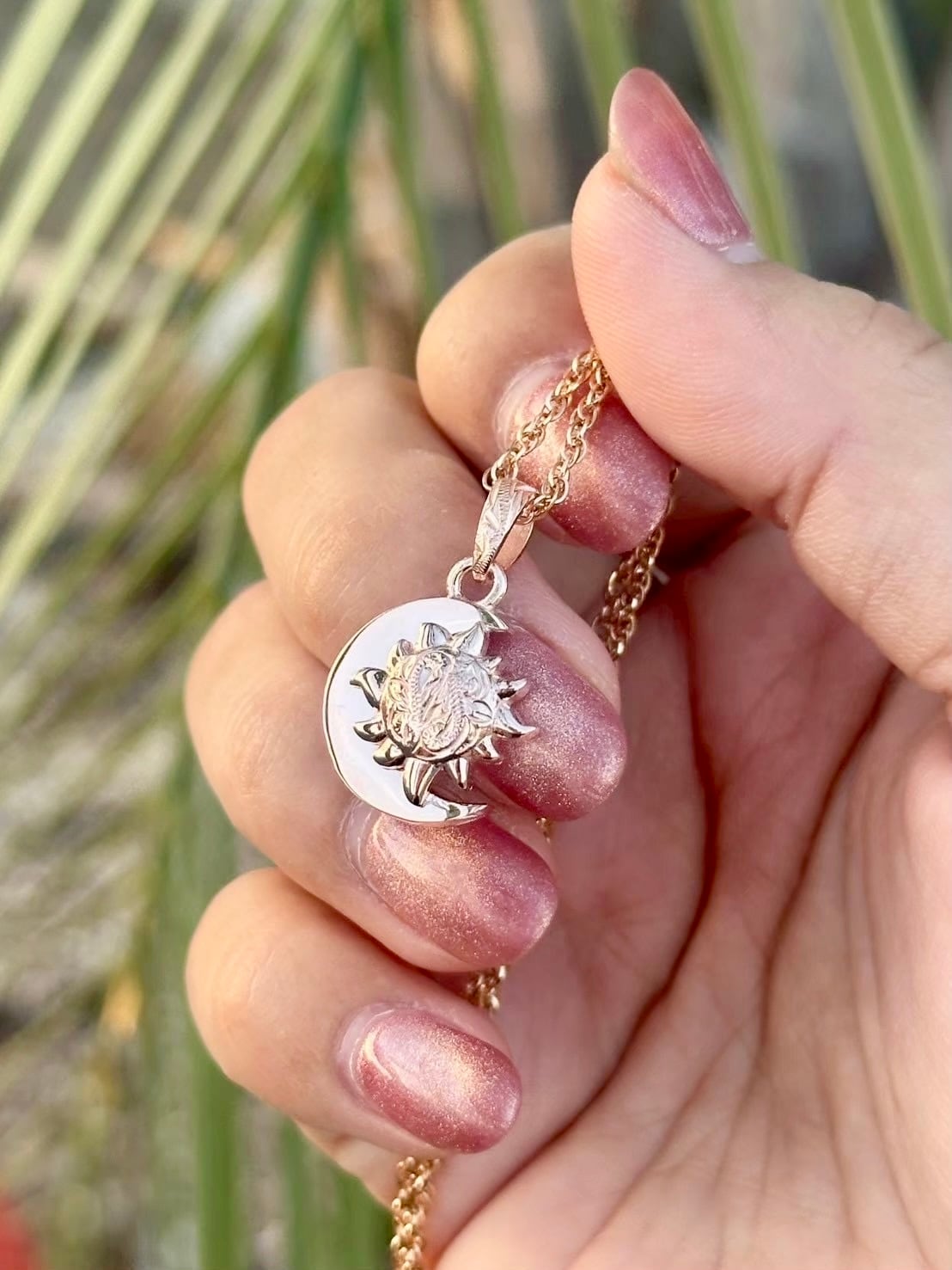 LIFE is 8th anniversary 【moon＆sun】グリーンゴールド・ゴールド・ピンクゴールド ￥12,000(￥13.200)