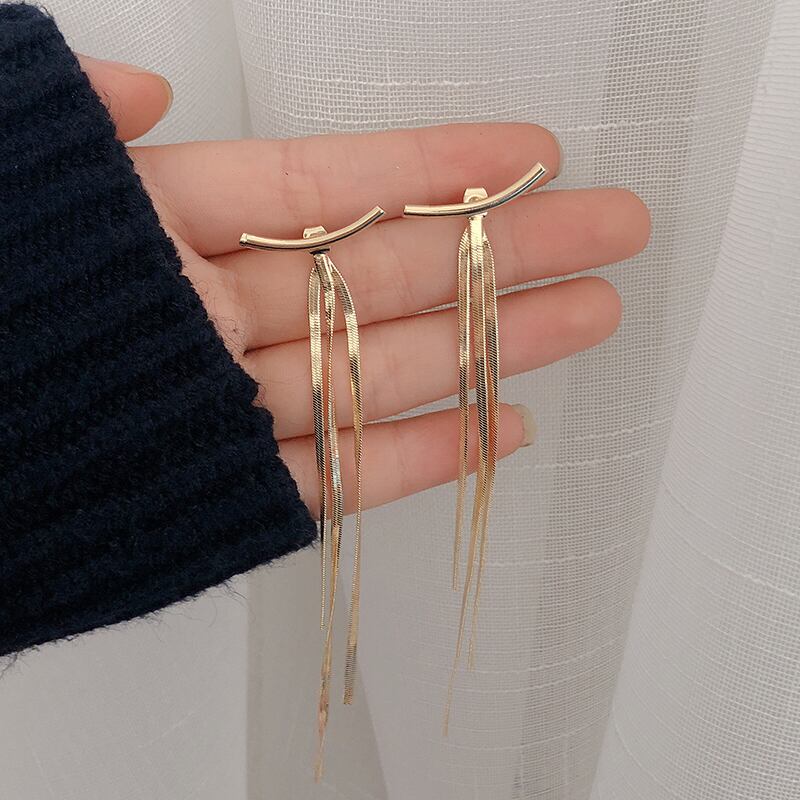 薄手イヤリング ロングレッドメタルレディース 指輪 ブラック・アイド・ピーズ39158451410