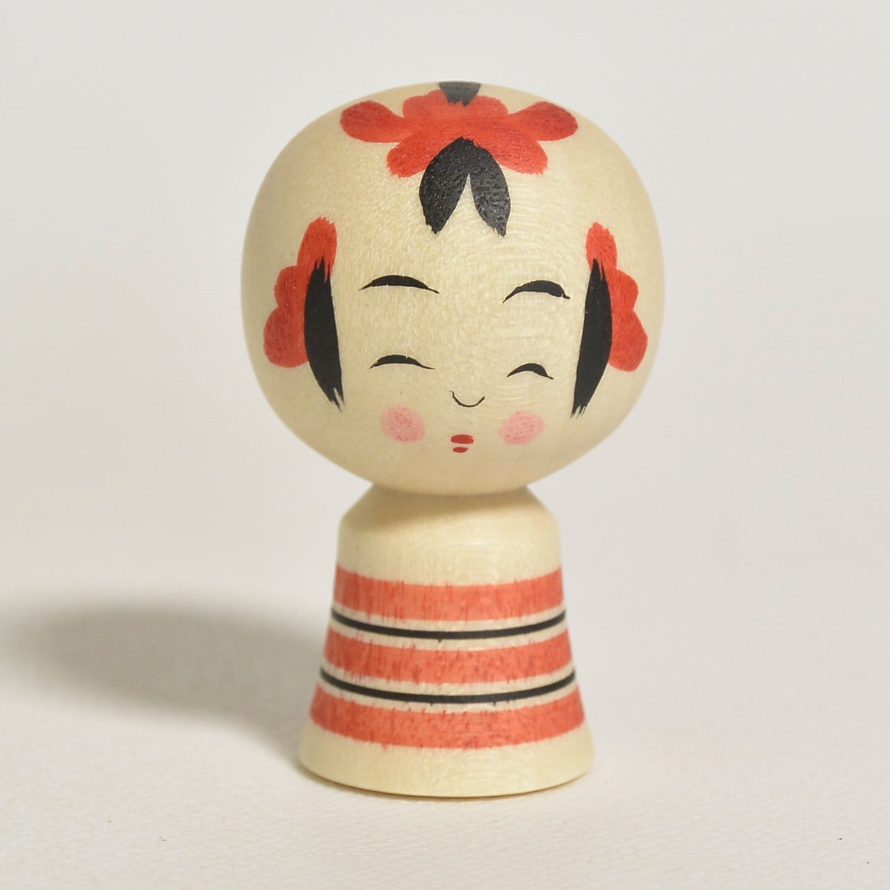 小寸こけし（ミニこけし） 約1寸 約3.5cm 鈴木明 工人（作並系）#2536