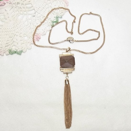 next  タッセルペンダントのロングネックレス  コスチュームジュエリーのセール通販 7249N