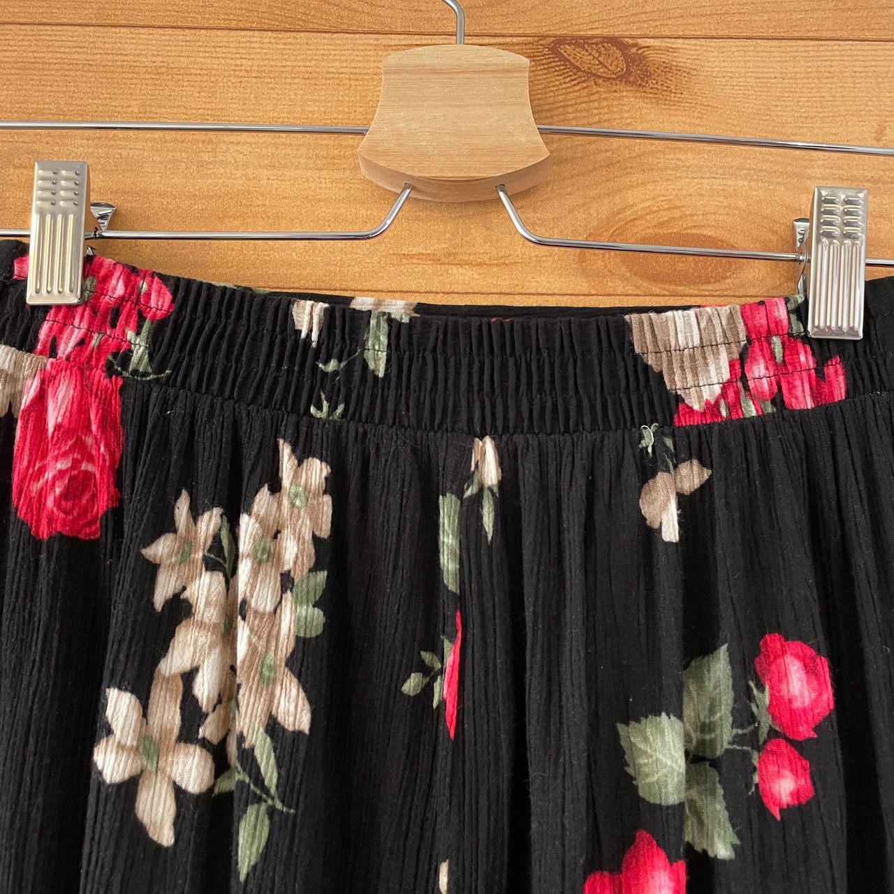 【JACLVN SMITH】ロングスカート フレア 花柄 黒 スカート サイズS アメリカ古着