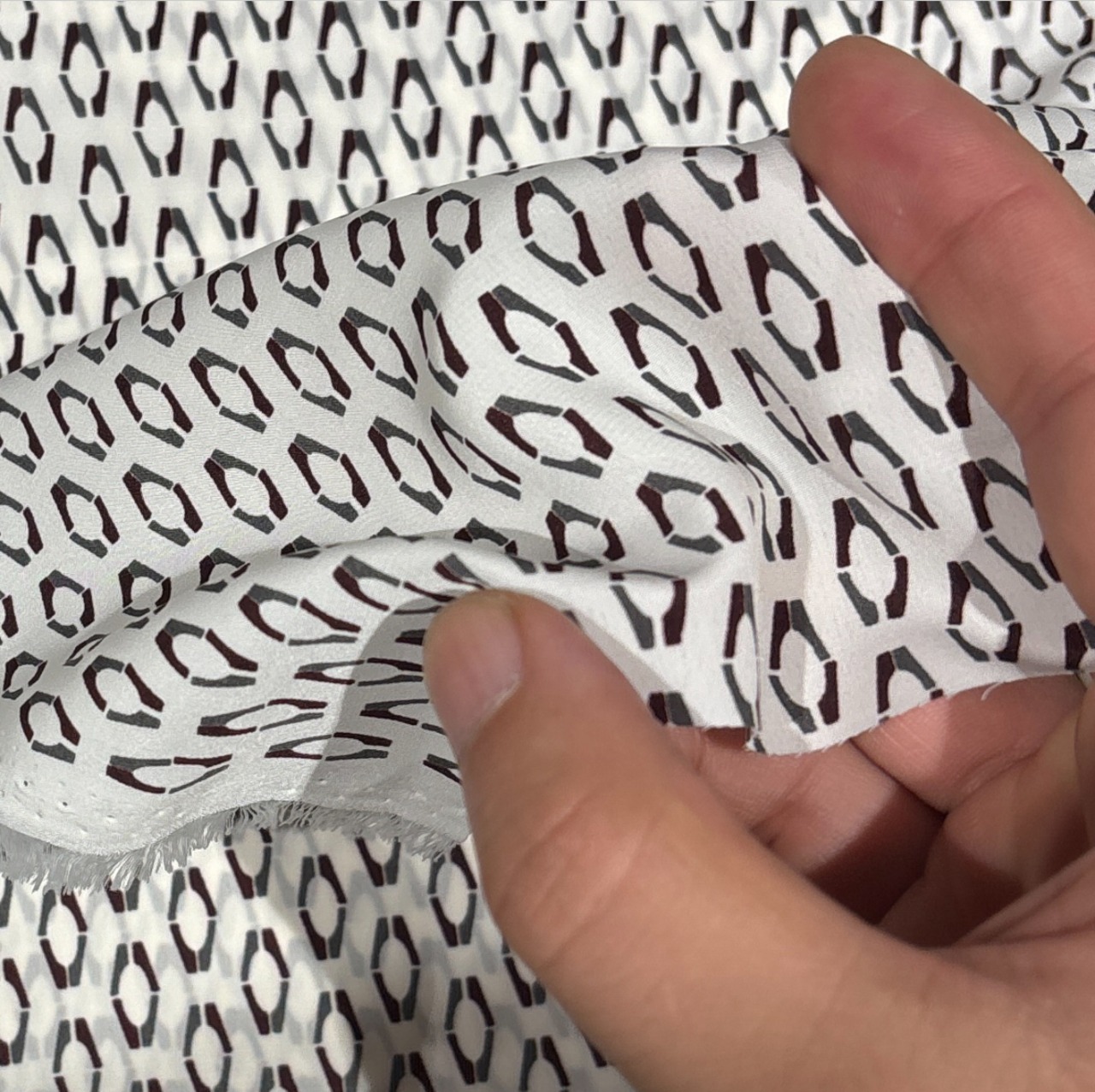 NY728◆3m◆L◆ラスト1点‼◆ポリエステル100%ジョーゼット生地◆柄物