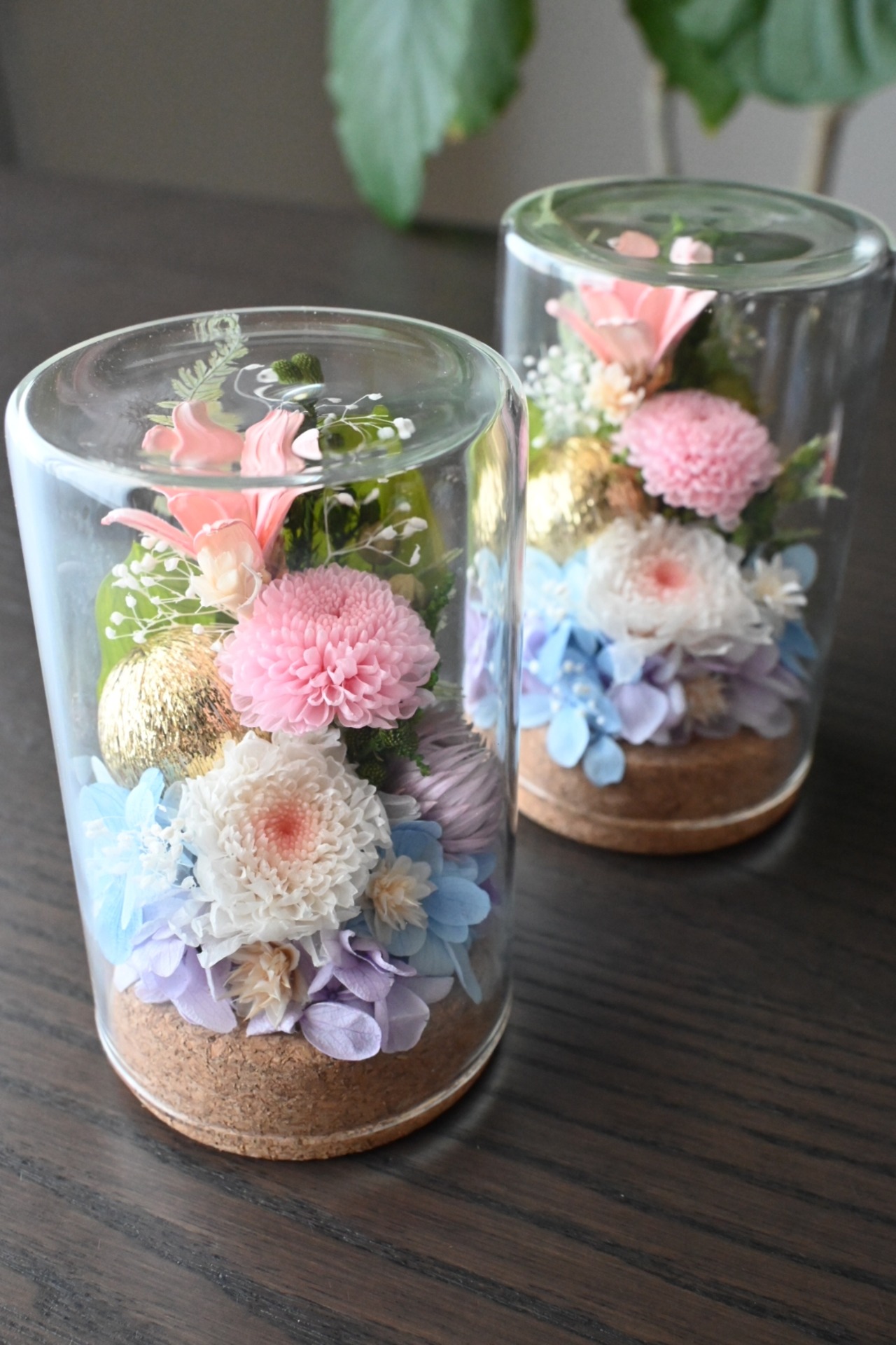 ガラスボトルのお供アレンジ Pink