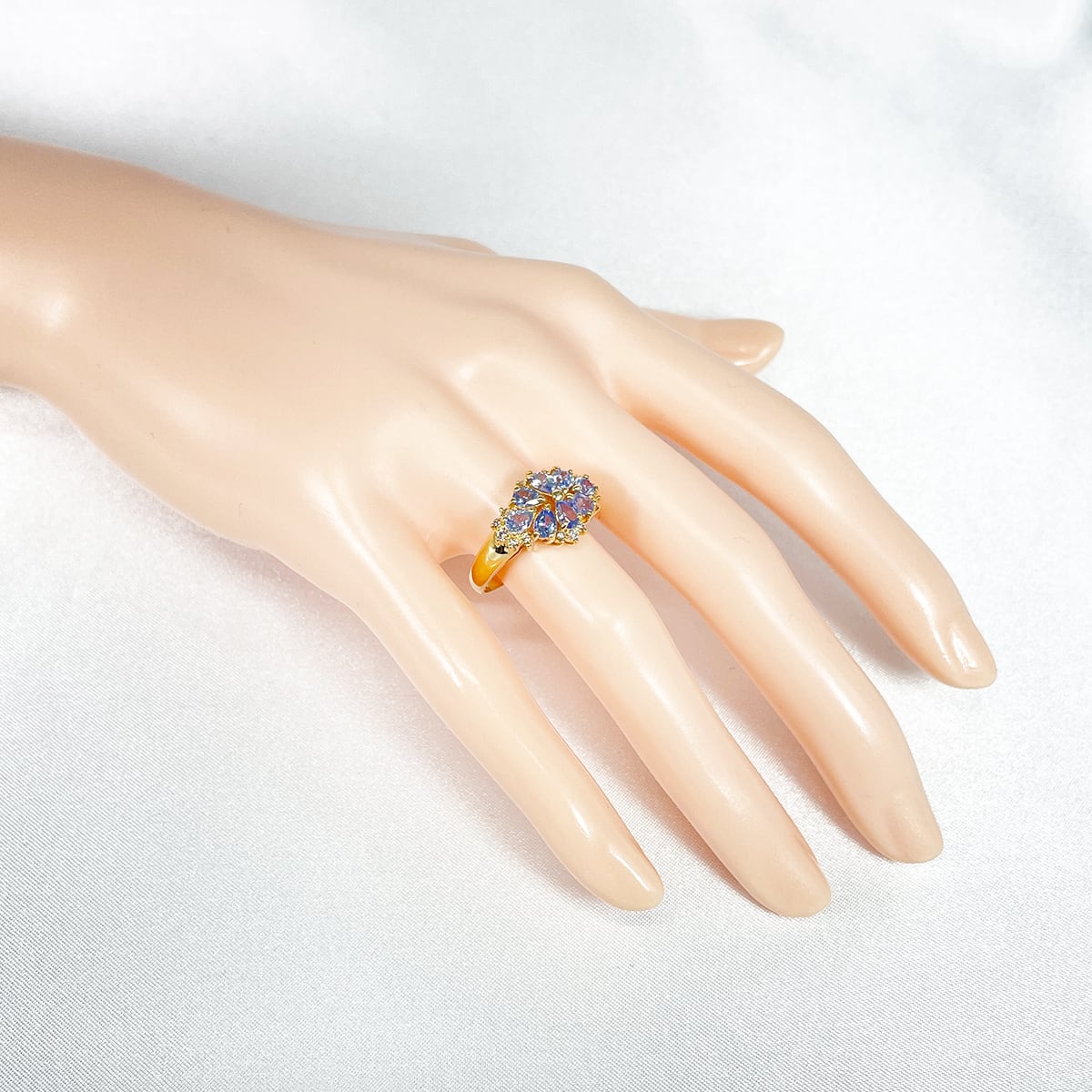 ジュエリーマキ】K18 サファイア 1.50ct ダイヤ 0.20ct リング