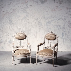 チェア/アームチェア/ファブリックチェア/サロンチェア/アンティーク/椅子/インテリア/店舗什器/撮影アイテム/スタジオ