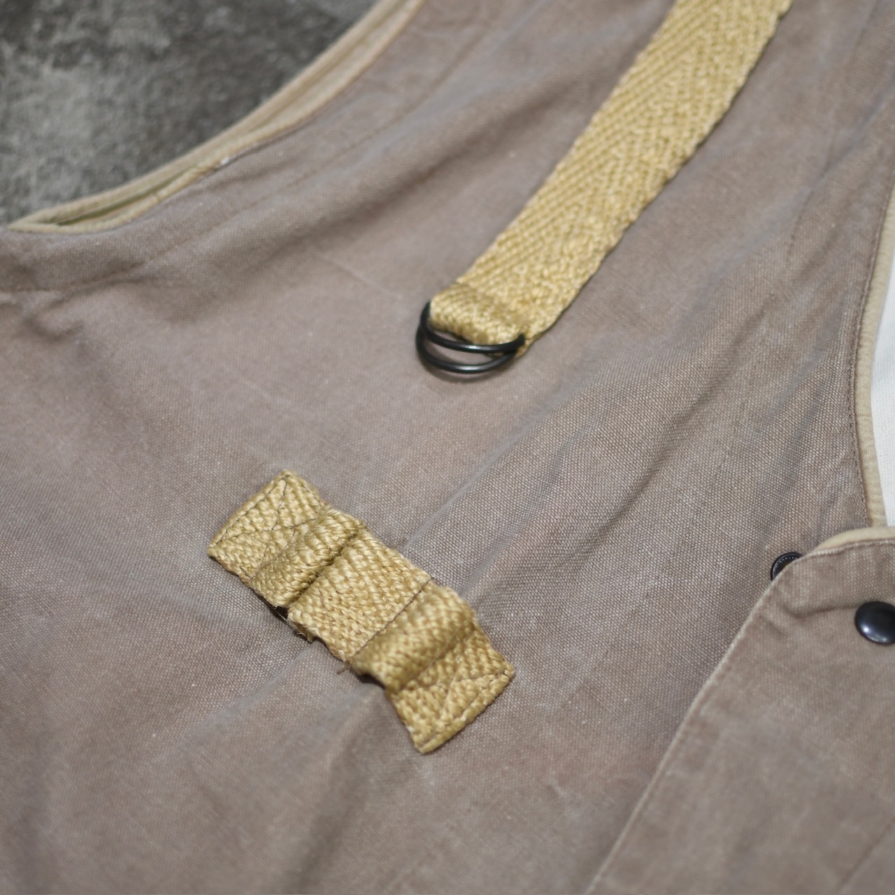 black cat design vest