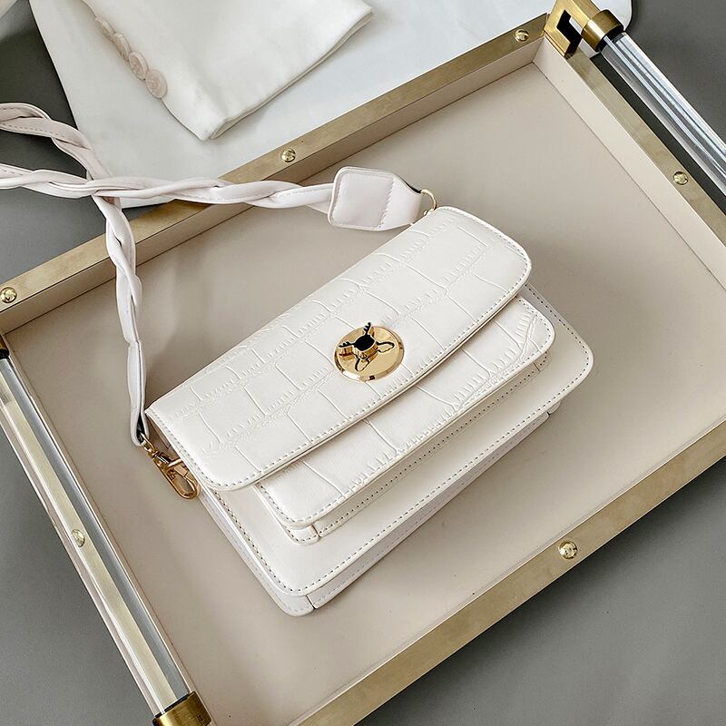 -endバッグレディースバッグ2020新しいトレンディなネットレッドファッションメッセンジャースモールスクエアバッグバージョンのワイルドエインスタイルショルダーバッグ Tiancai_Wing_Bag2318751