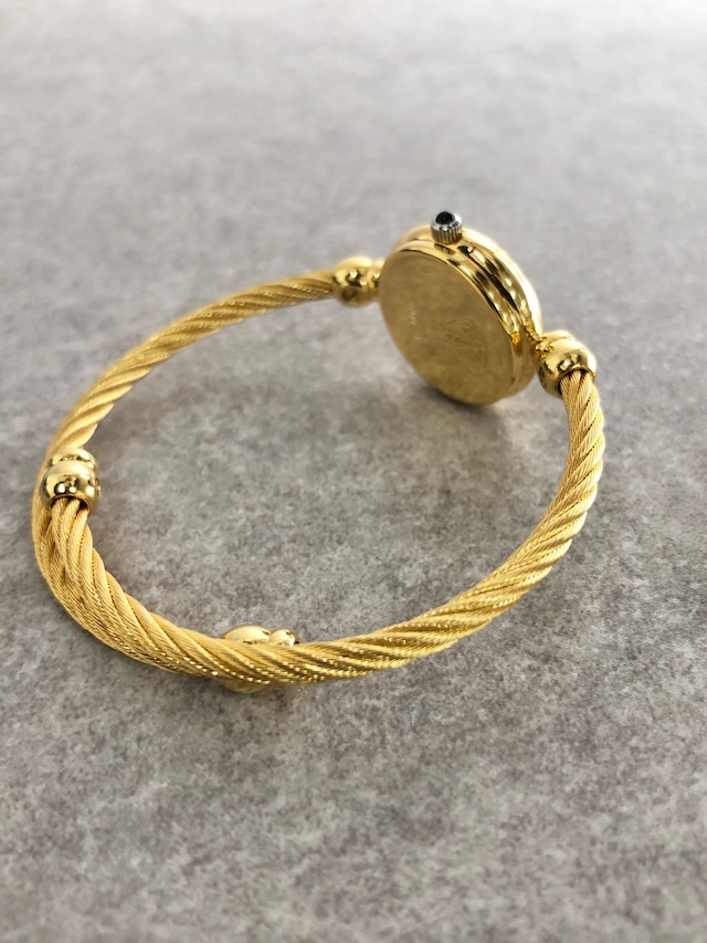 GUCCI グッチ 腕時計 ゴールド×ブラック バングル型 ツイスト 2700.2.L vintage ヴィンテージ オールド wbefek