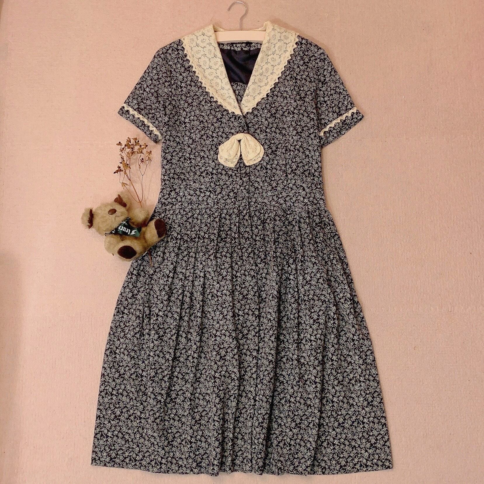 flower lace sailor collar navy one-piece