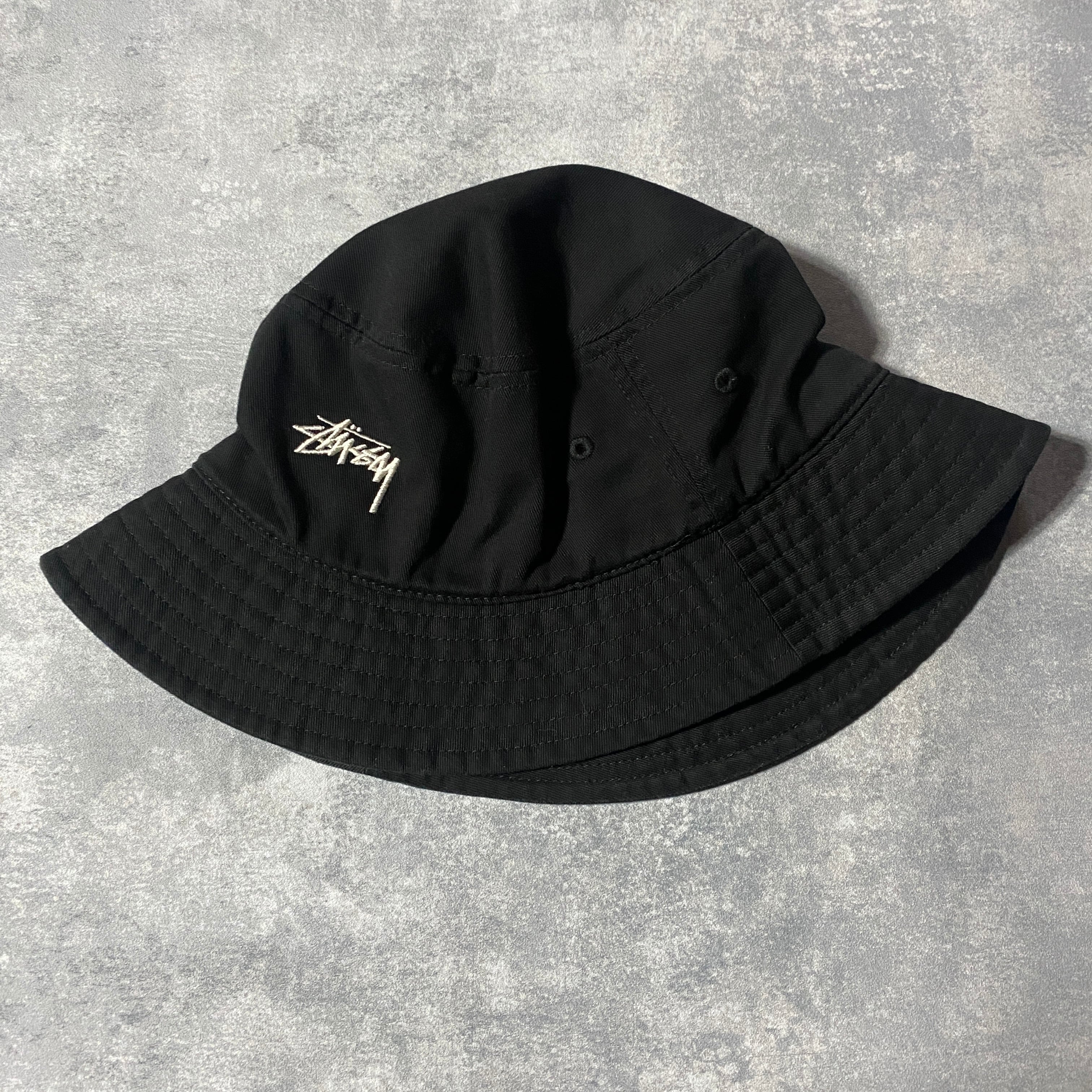 stussy ステューシー 刺繍ストックロゴ ブラック バケットハット 