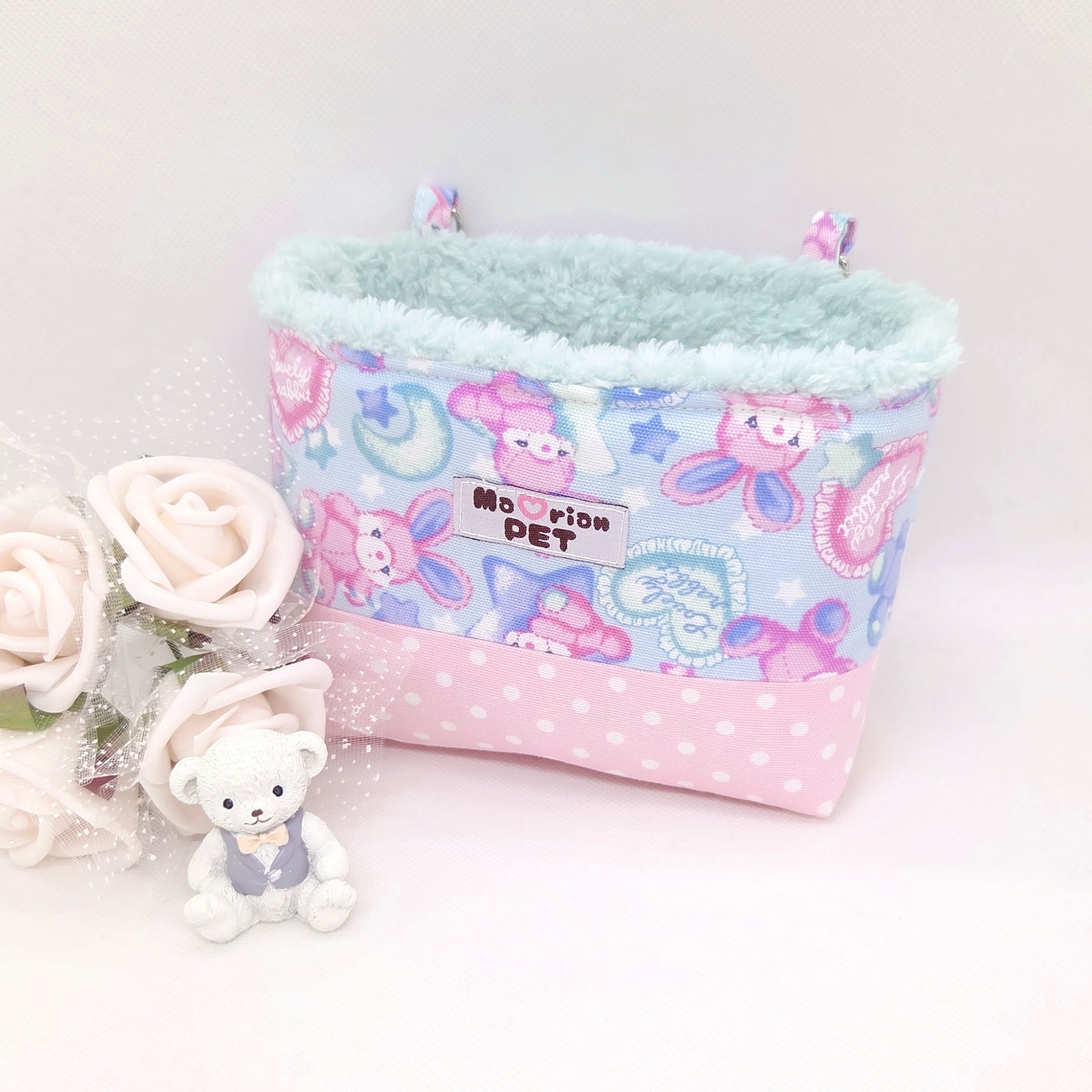 モモンガポーチ/スクエアポーチM♡ゆめかわうわぎ×5mmドット ブルー 青 ピンク パイナップルボア 春夏秋冬