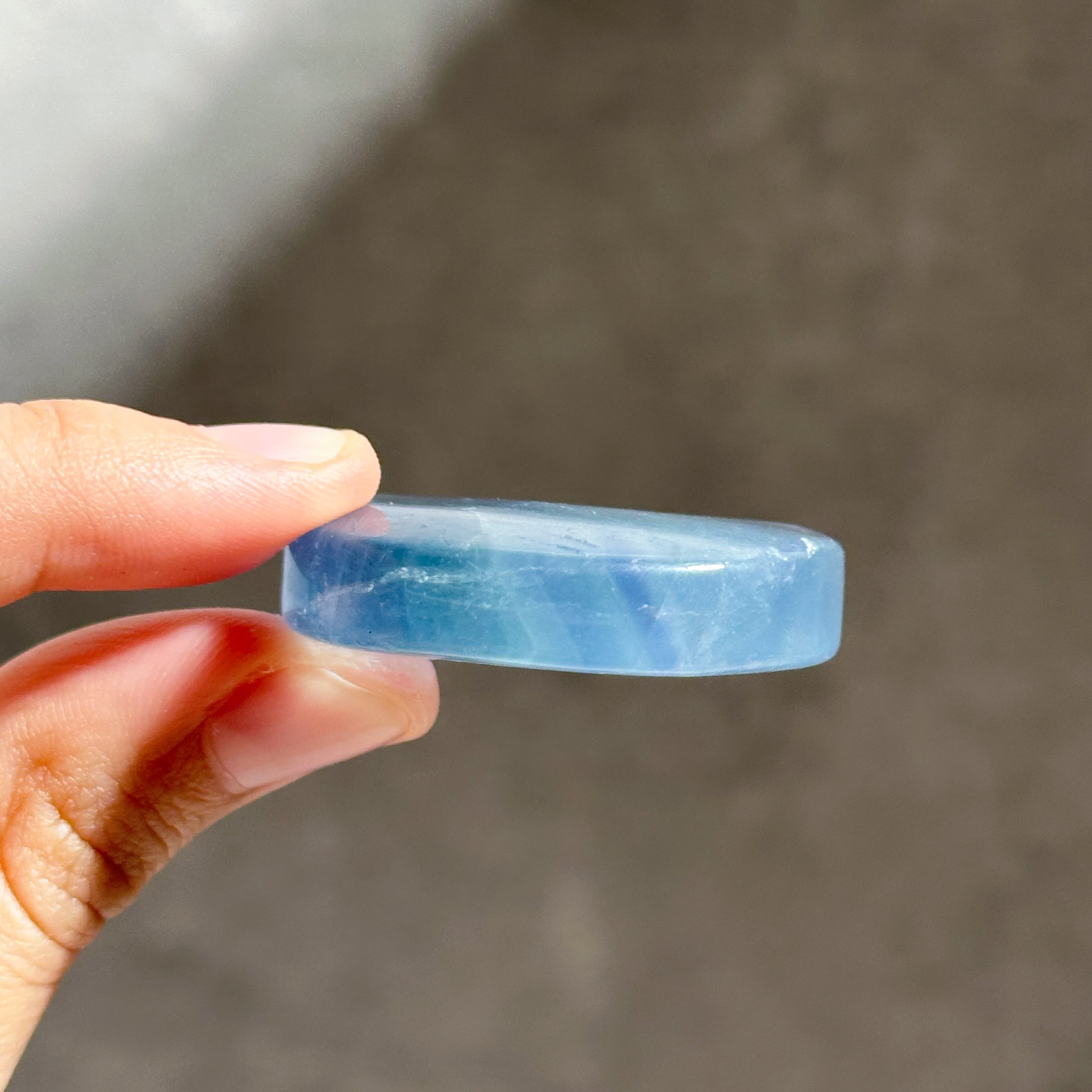 ブルーフローライト 三日月15◇ Fluorite ◇天然石・鉱物