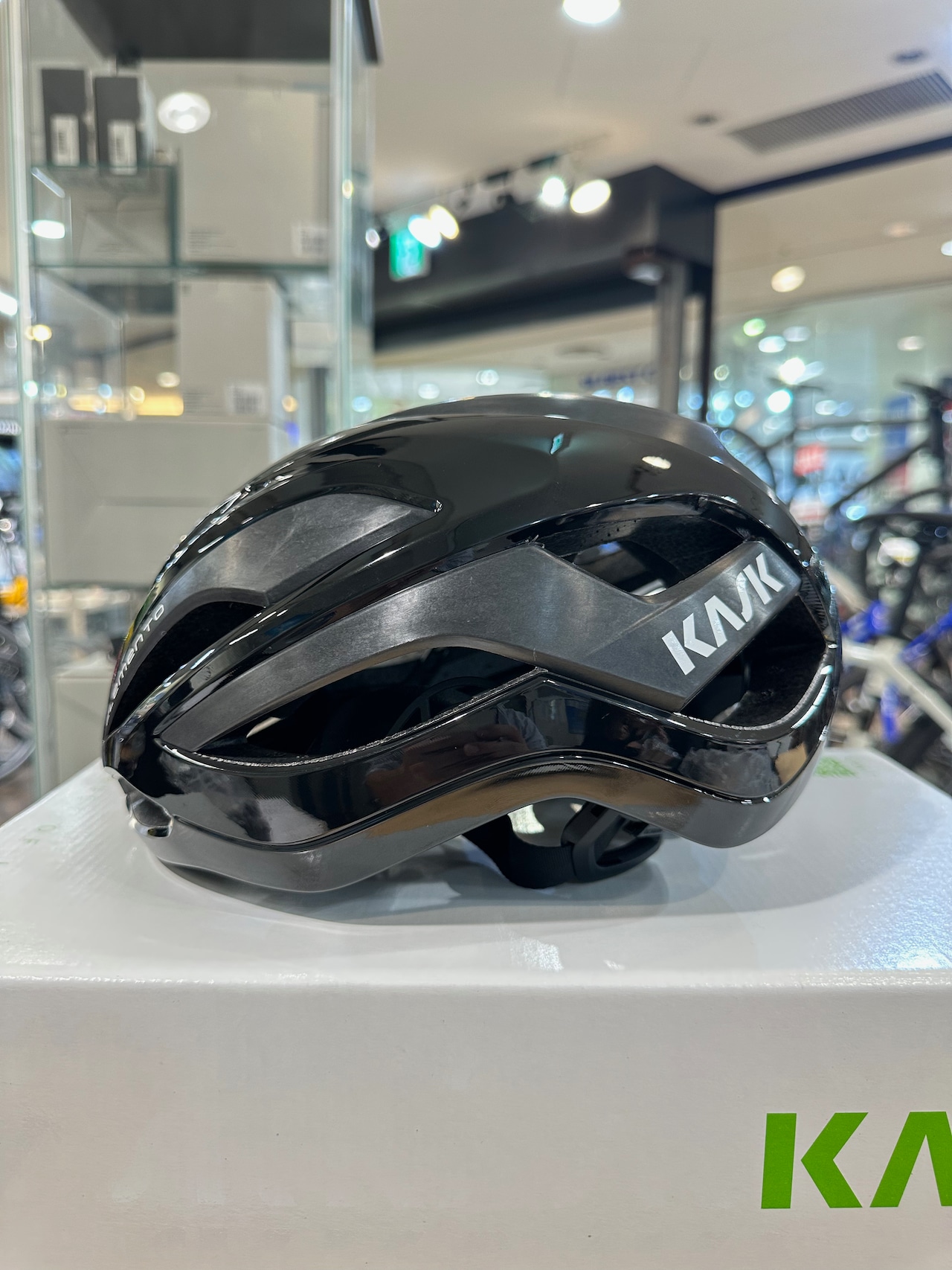 KASK ELEMENTO