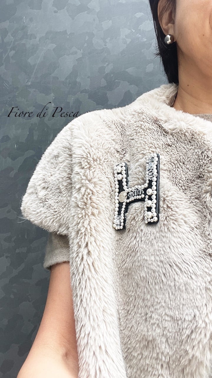 ビッグレザーイニシャルブローチ】 | MiRie accessory (ミリエ