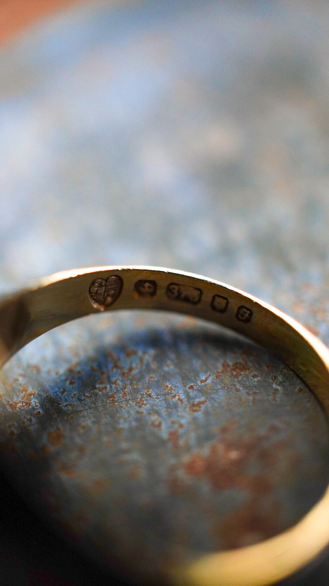 1980】U.K. VINTAGE 9ct イエロー ゴールド シグネット リング 《9金  