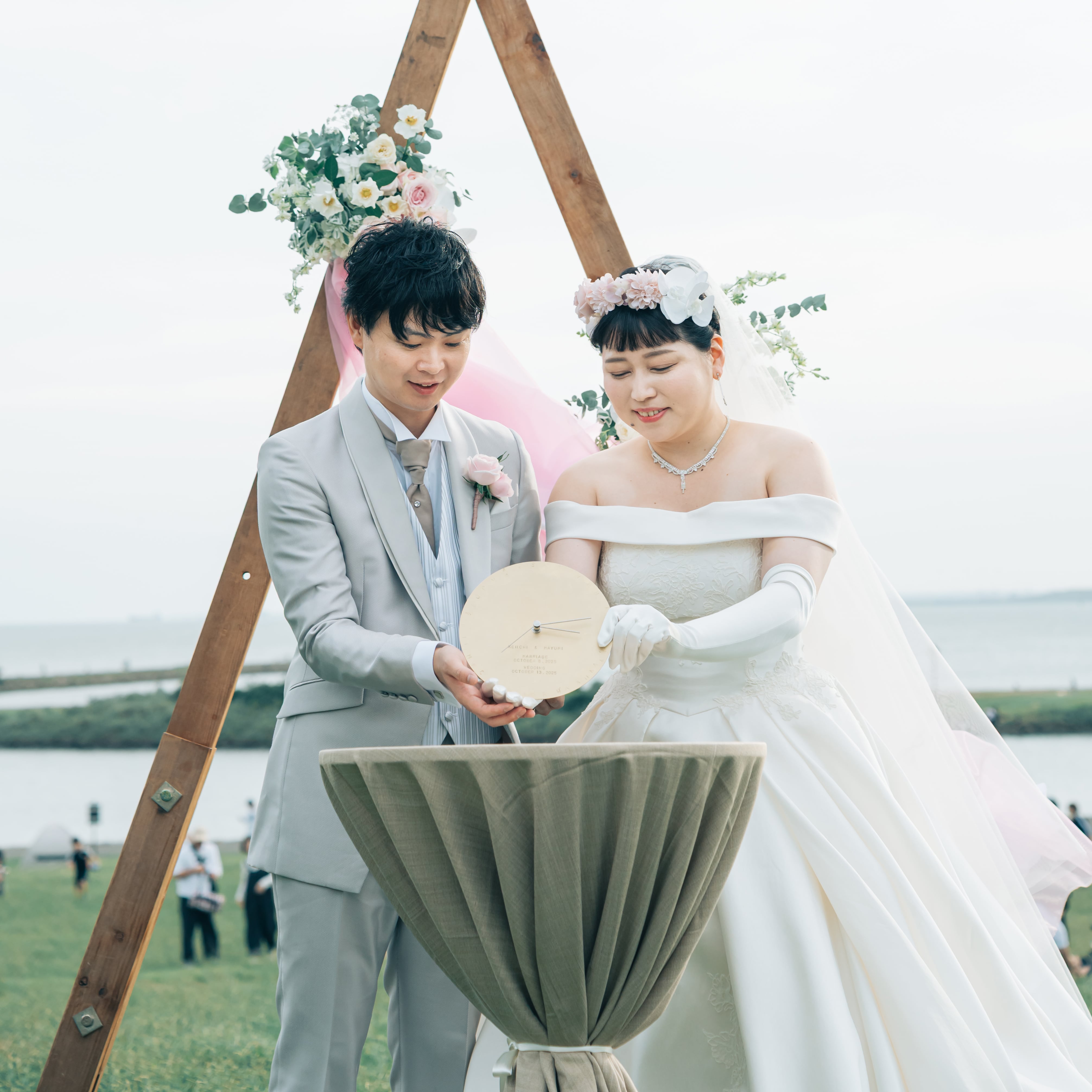 ※年内限定価格【状態良好】ete (ブラック)時計　購入証明書付 大塚ローテック「6号」が高値で落札！ 独立系ブランドのタイムピースに