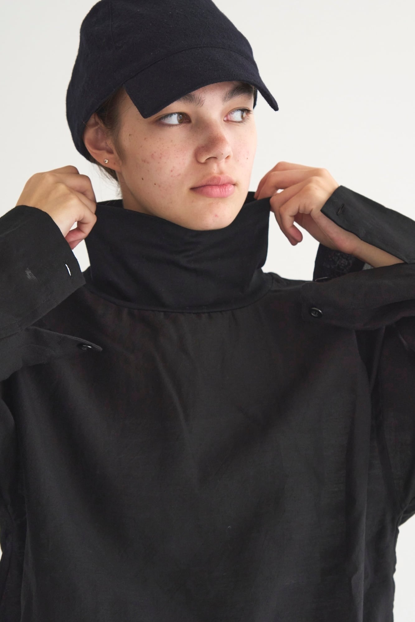 209 TURTLE NECK COLLAR SHIRTS F-1015n Black