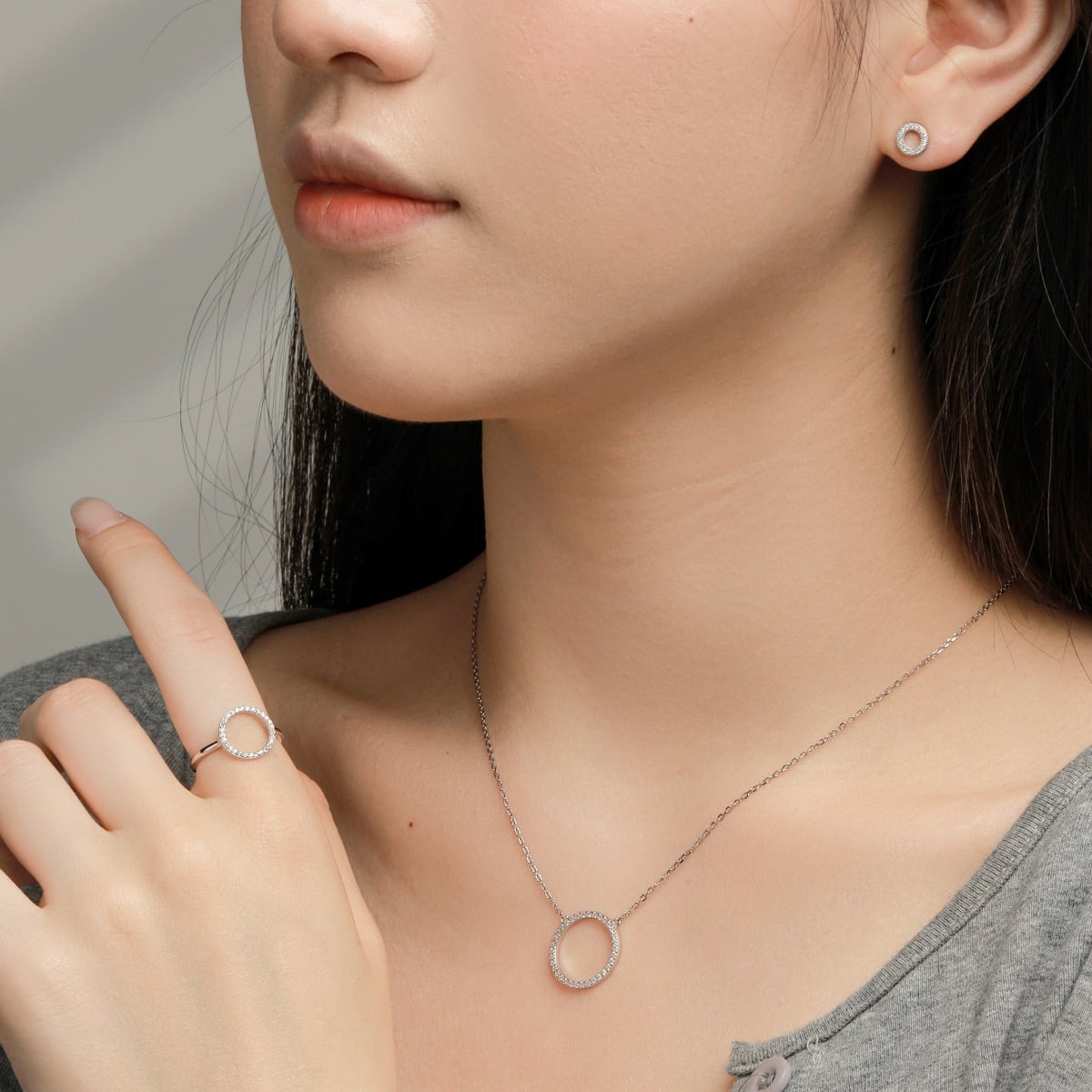 【丸ネックレス】シルバー925　金属アレルギー対応　韓国ファッション　レディースピアス　シンプルでかわいいデザイン　14KGF　メッキ　最上級ジルコニア　キュービック