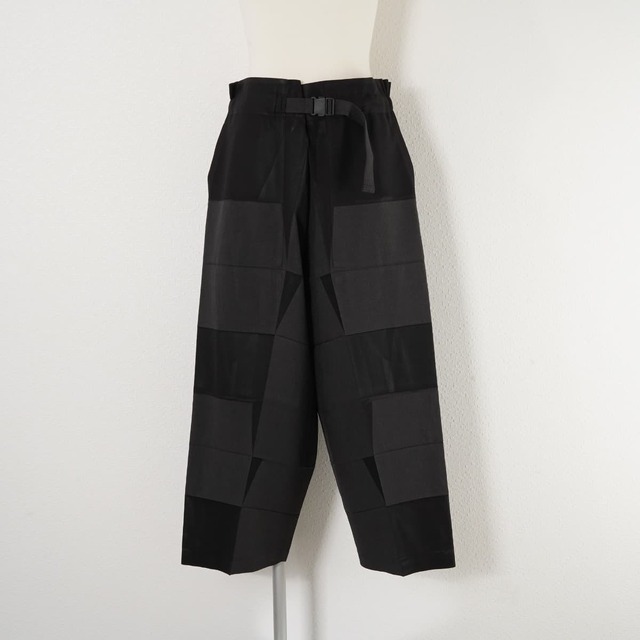 me ISSEY MIYAKE ミーイッセイ ミヤケ プレスプリーツプリントワイドパンツ デザインパンツ 再構築 ワイド 変形 黒グレー