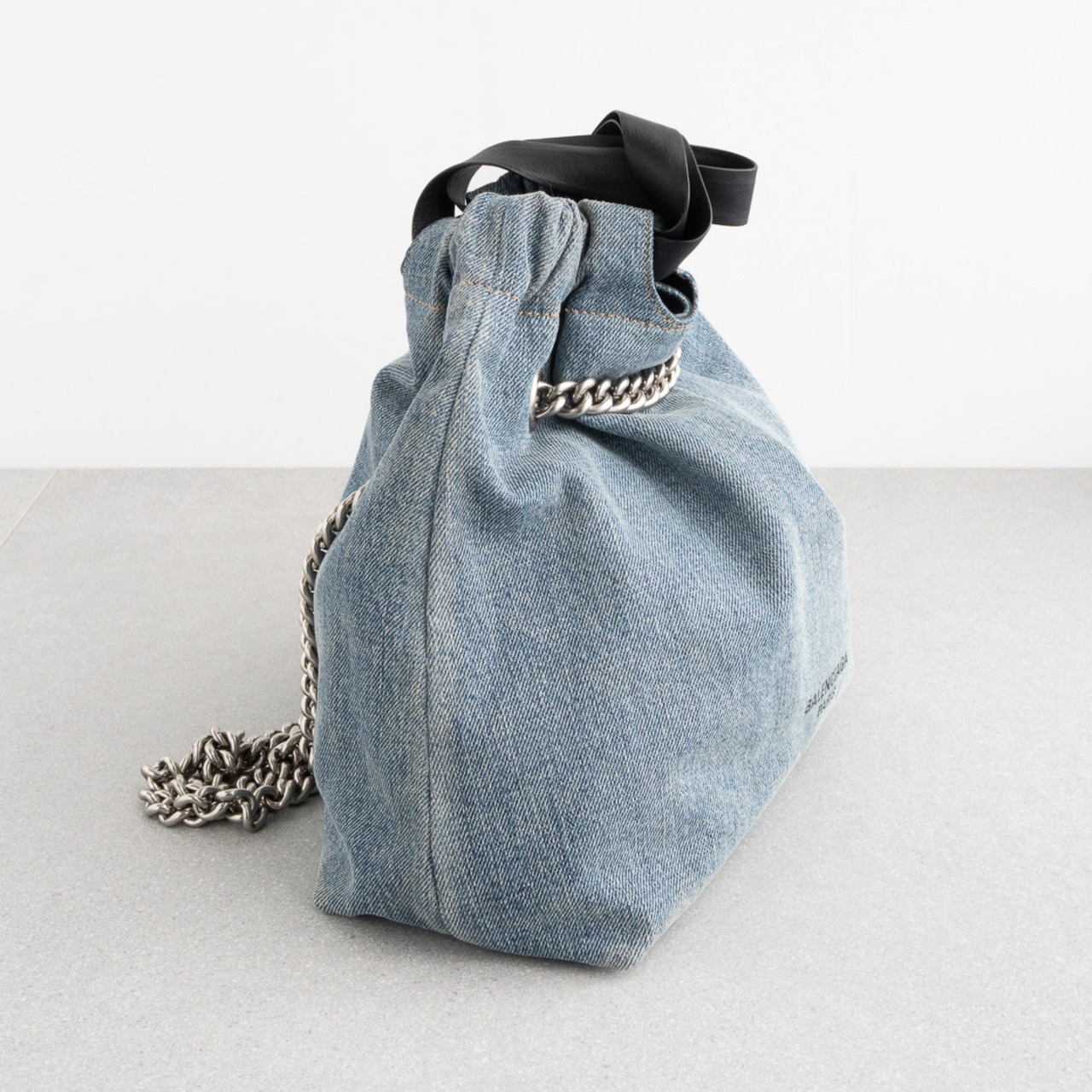 バレンシアガ クラッシュ スモール トートバッグ デニム SS24