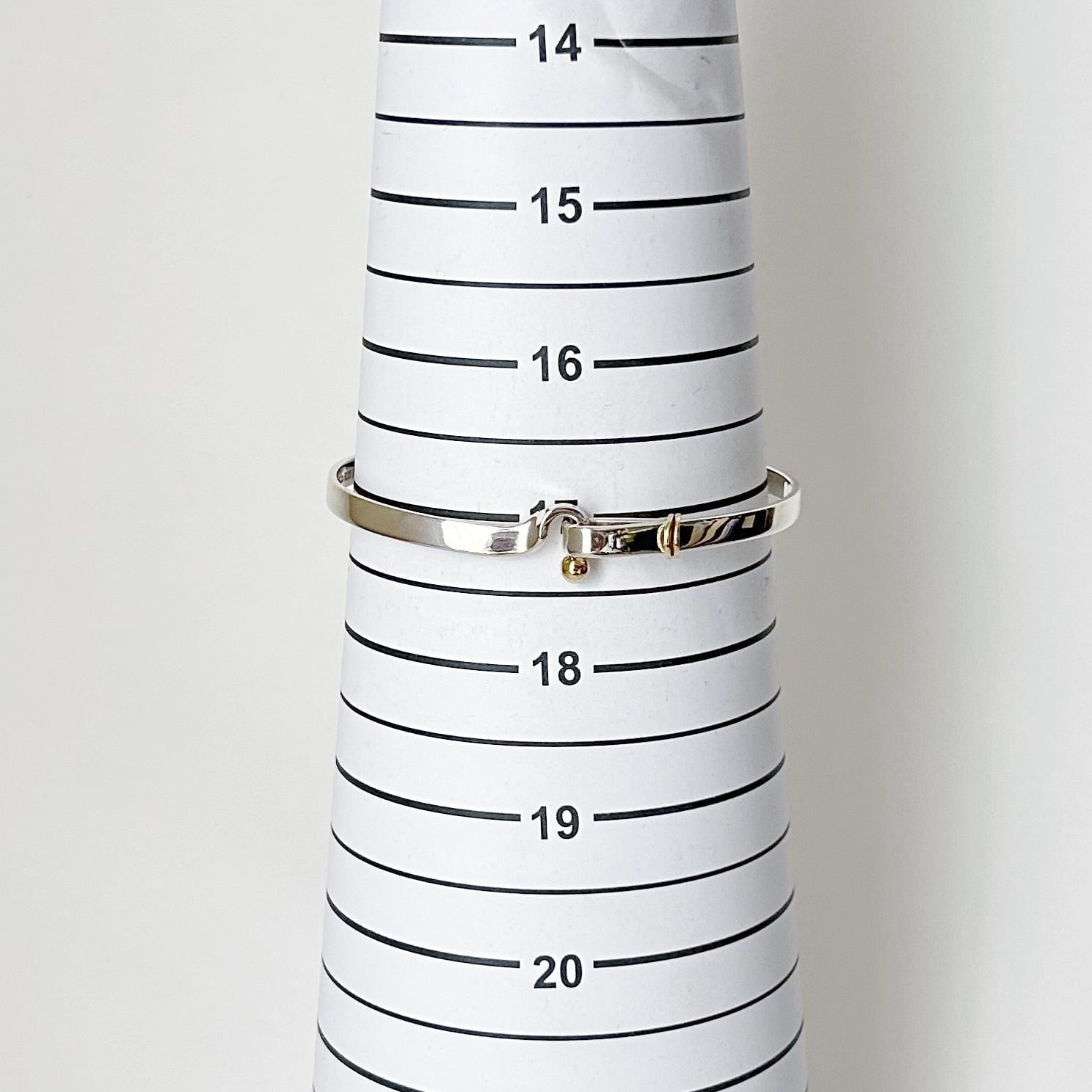 TB7055】Tiffany&Co. hook&eye bangle/silver925,K18/ティファニー