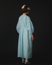 【suie】Polka dot gathered sleeve dress/ポルカドットパフスリーブワンピース(水色×青ドット)