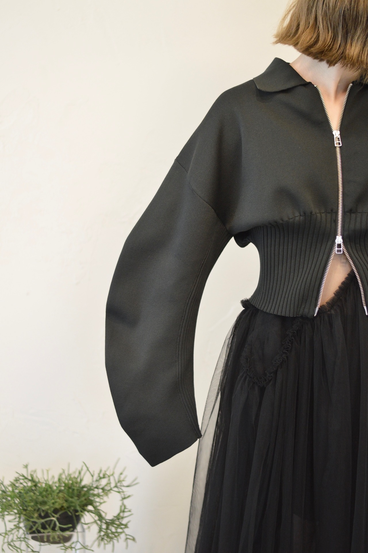 Curve Sleeve W Zip Blouson / BLACK - 2