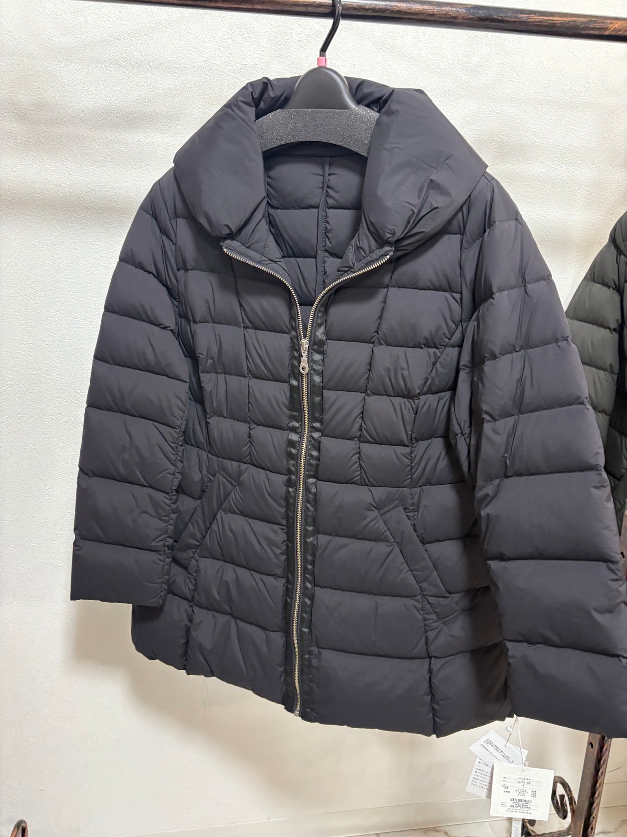 RESPIGHI　テープジップ切り替え　ダウンジャケット　47061