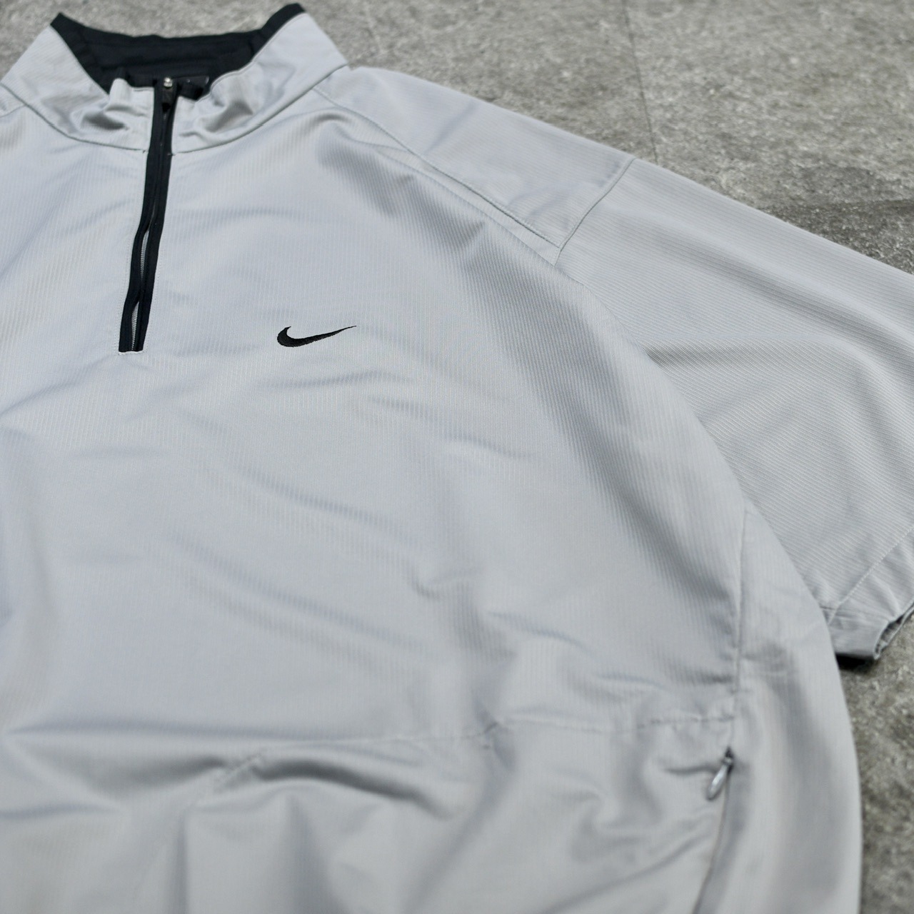NIKE golf half zip design nylon pullover