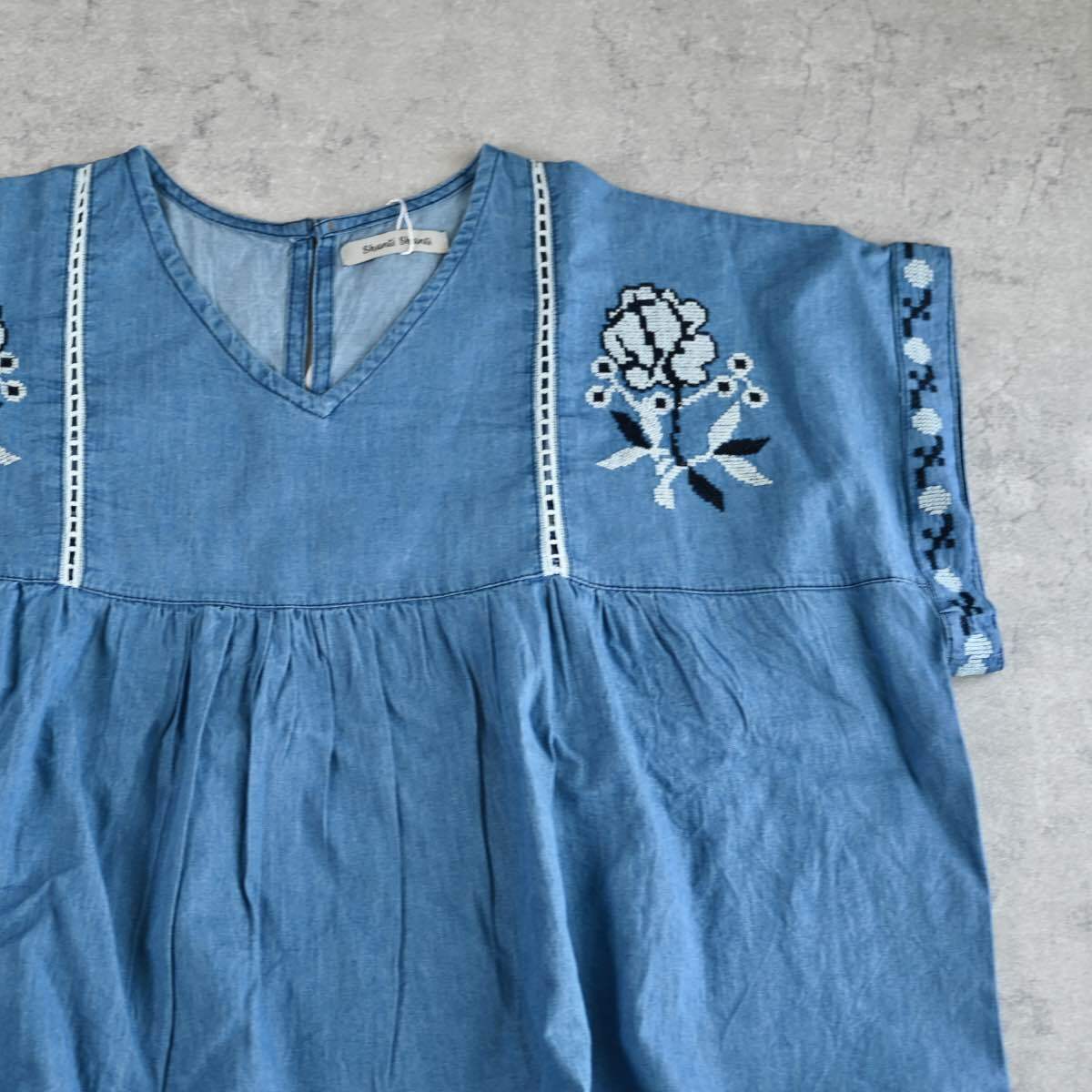 Shanti Shanti デニム刺繍ブラウス(ライトブルー)|綿 刺繍 半袖 コットン ナチュラル 雑貨屋