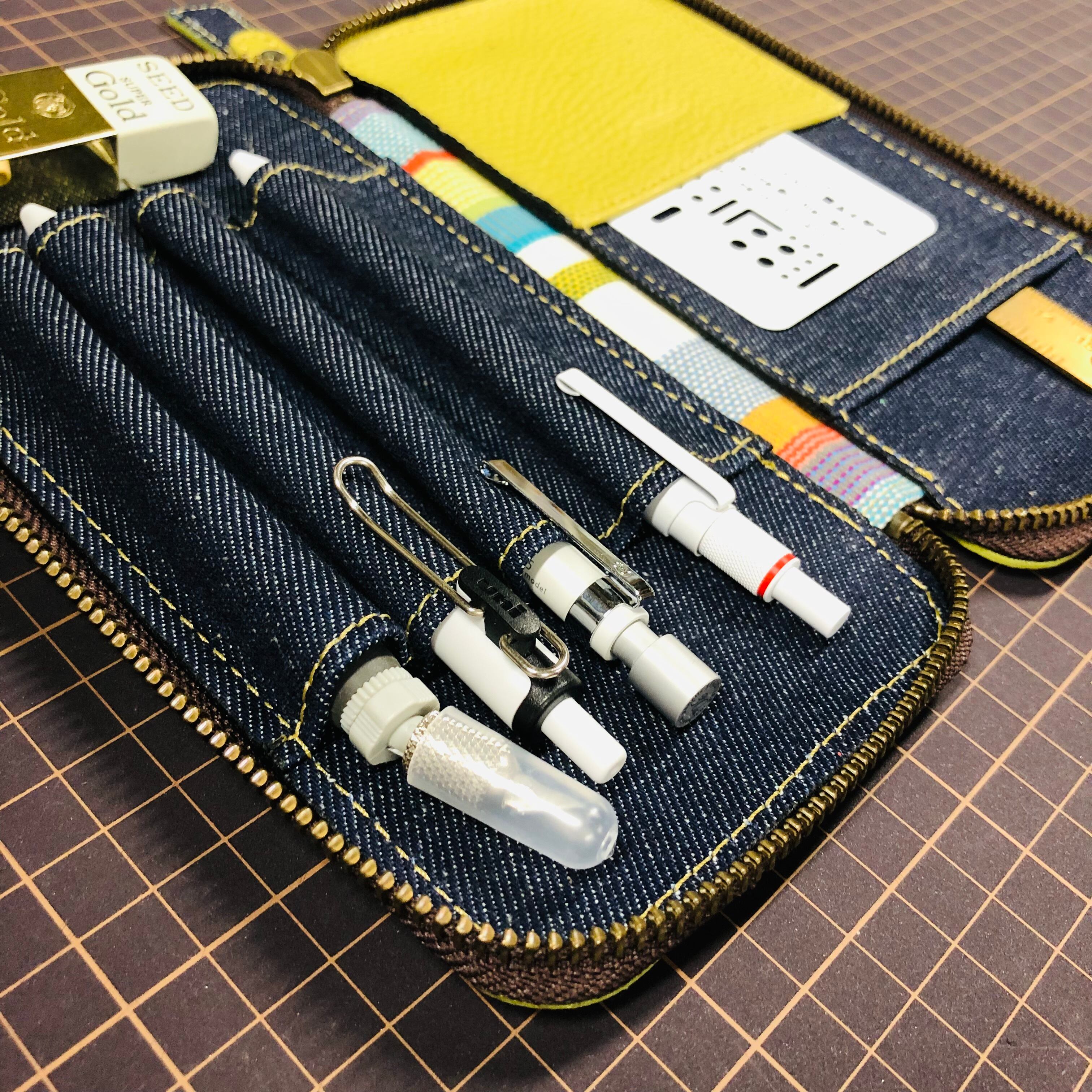 ラダイト ラウンドジップペンケース | signalstationpizza.com