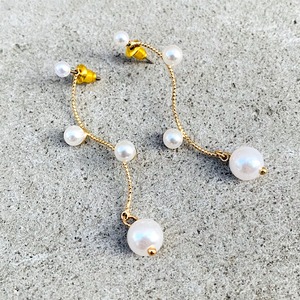 Pearl & Wavy Long Pierce