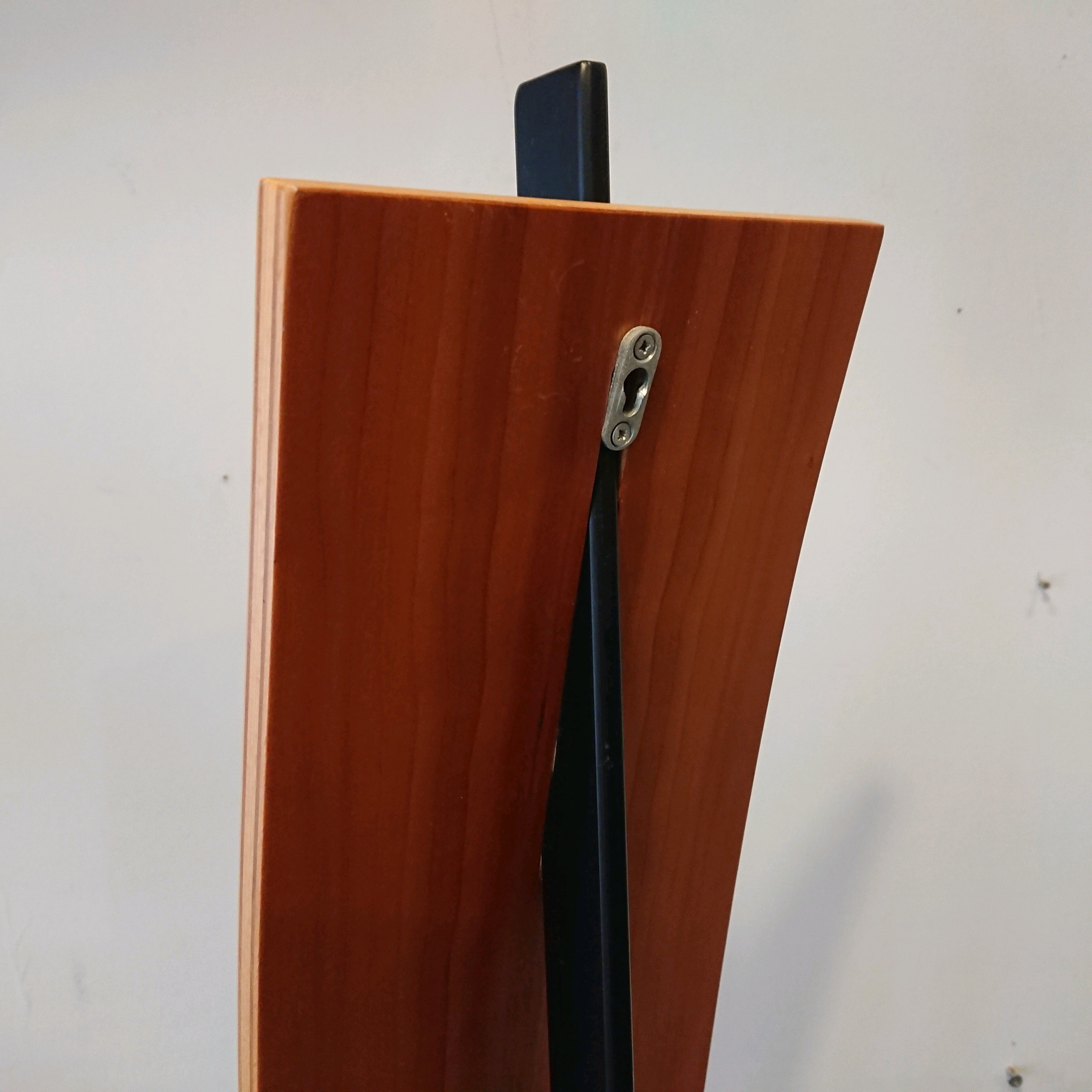 デンマーク JOERN タワー型CDラック チェリープライウッド 43枚収納
