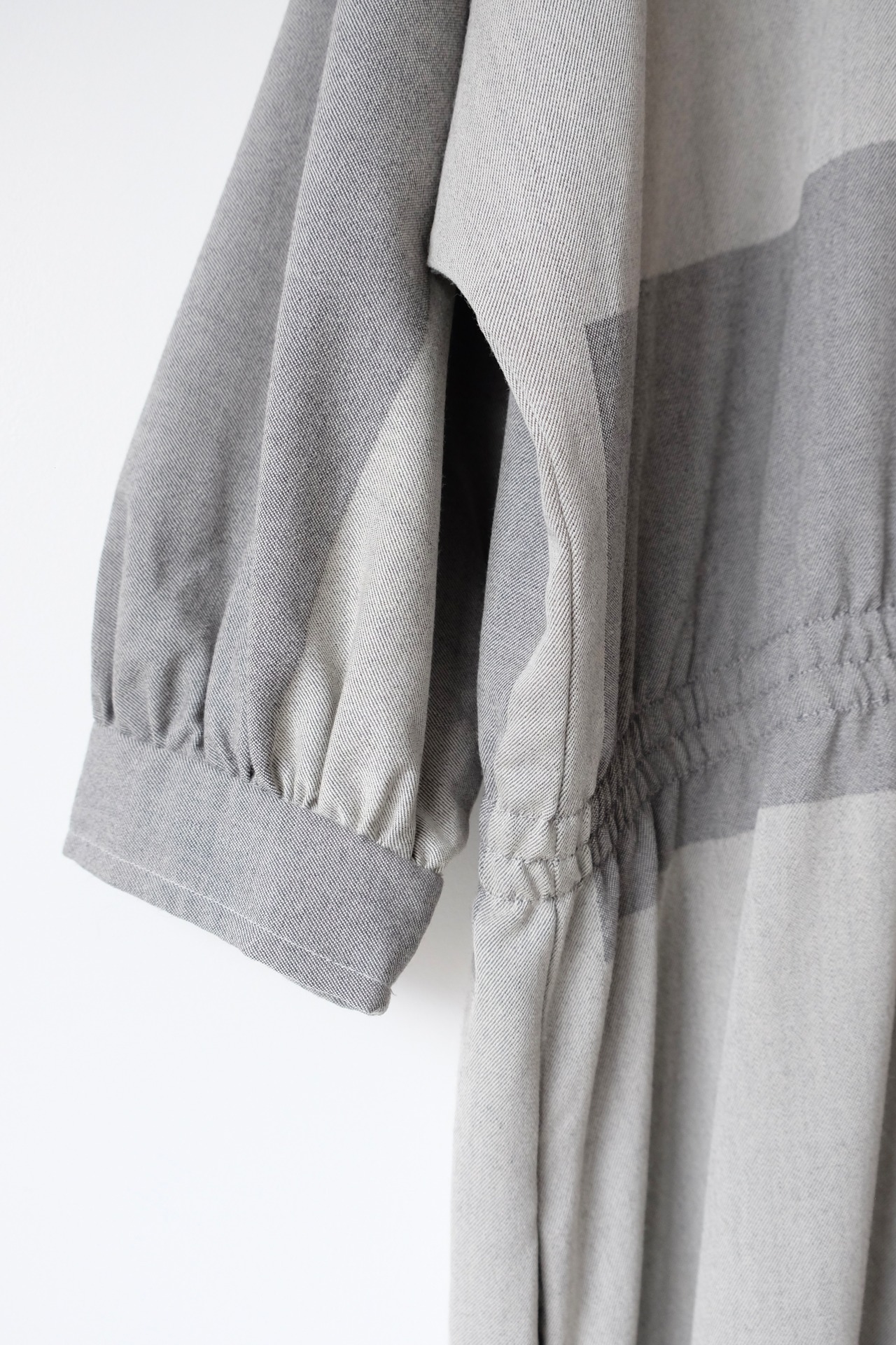 Vuokko grey color palette dress