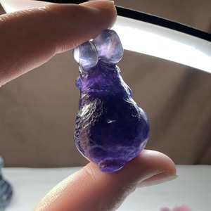 送料込み☆3.フローライトうさぎ・インテリア