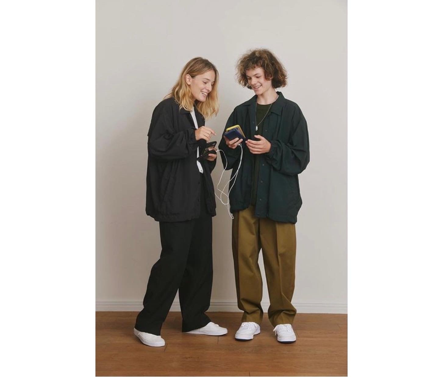 UNIVERSAL PRODUCTS.” NYLON SHELL TRACK PANTS BLACK” | Lapel online