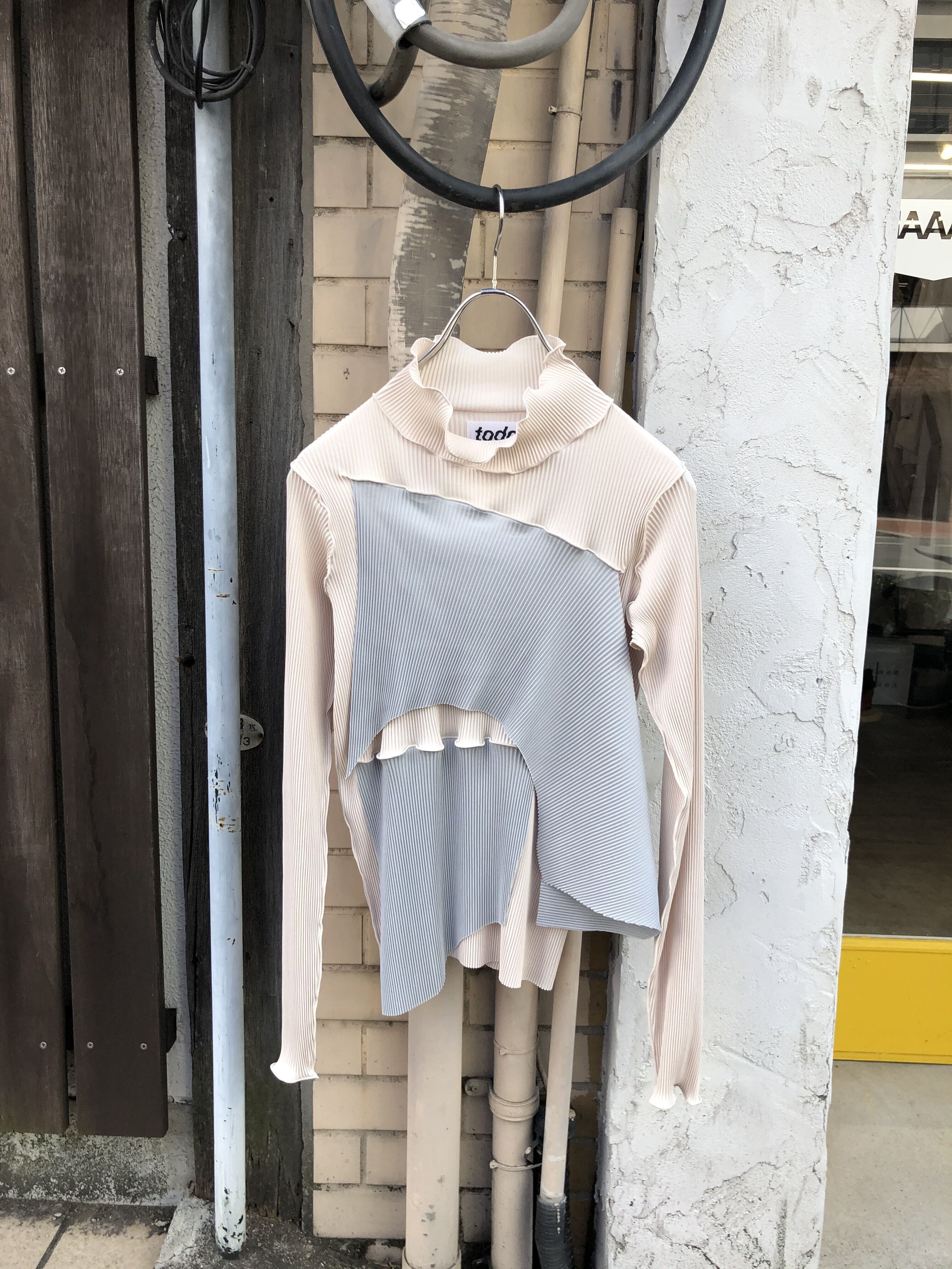 kotohayokozawa Pleats top long-sleeve kotohayokozawa プリーツ