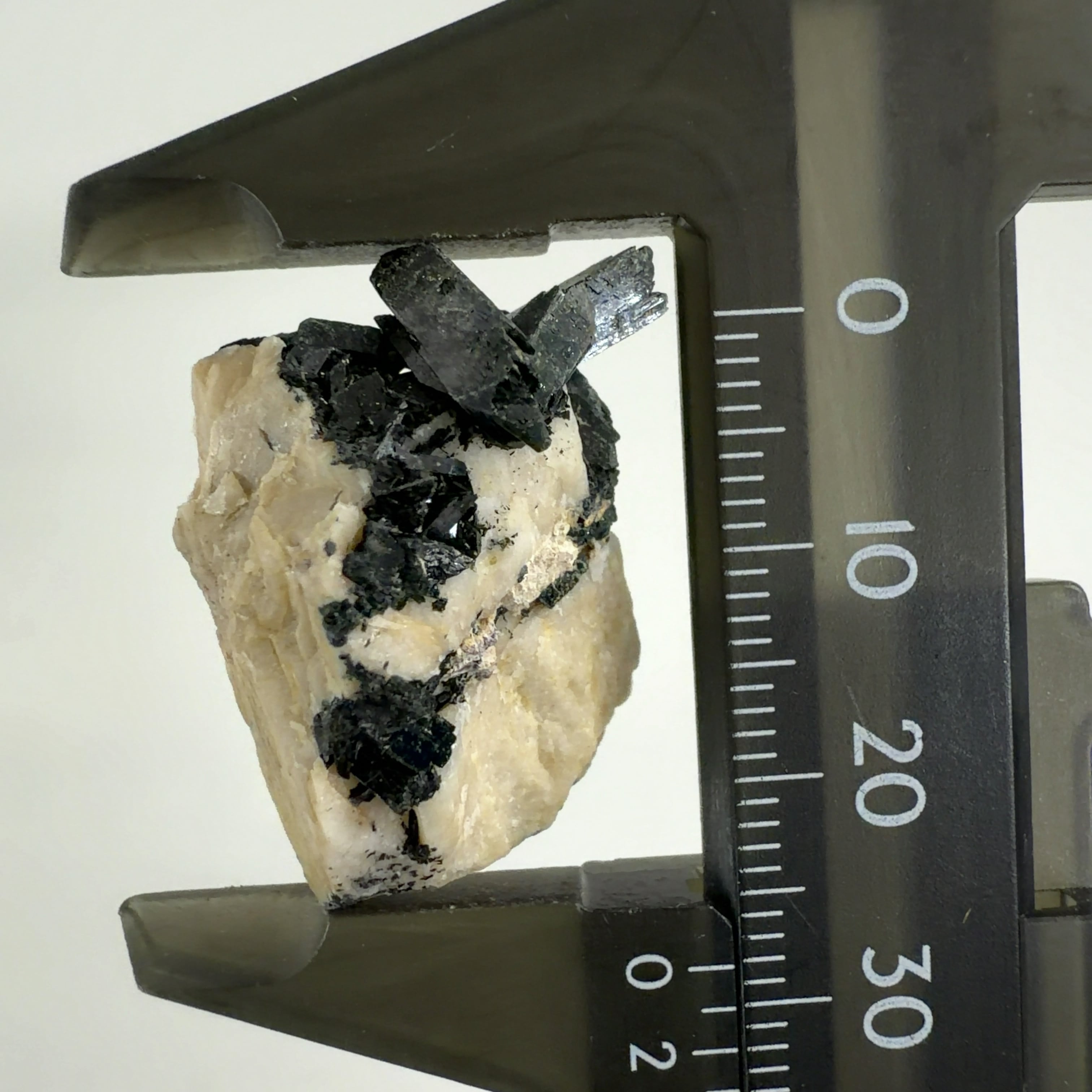 ⭐エジリン（錐輝石） | クリスタル・ワールド御徒町店