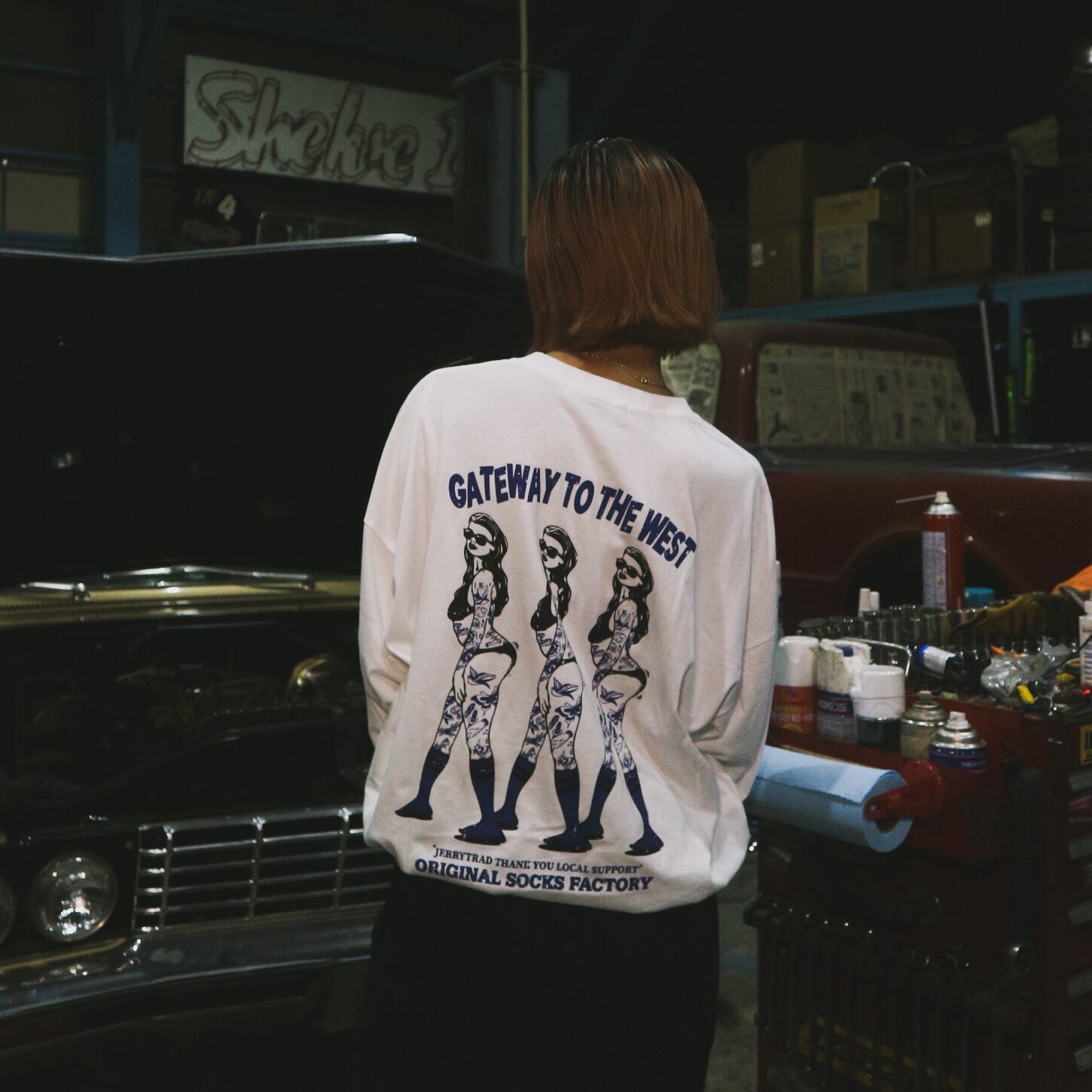 Sexygirl type2 L/S Tee | JERRYTRAD