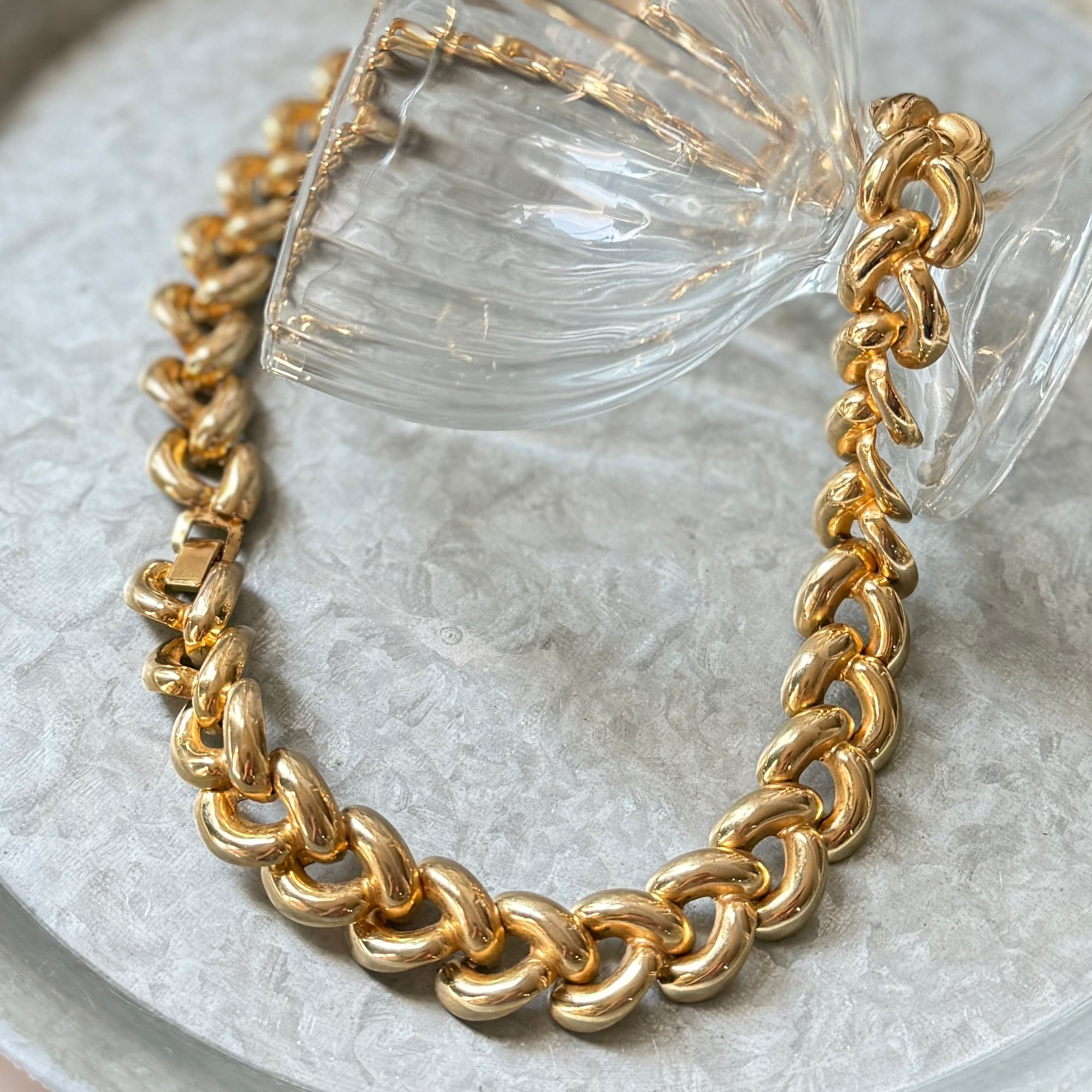 N323-ヴィンテージネックレス U.S.A. 1960-70s Vintage Textured Gold