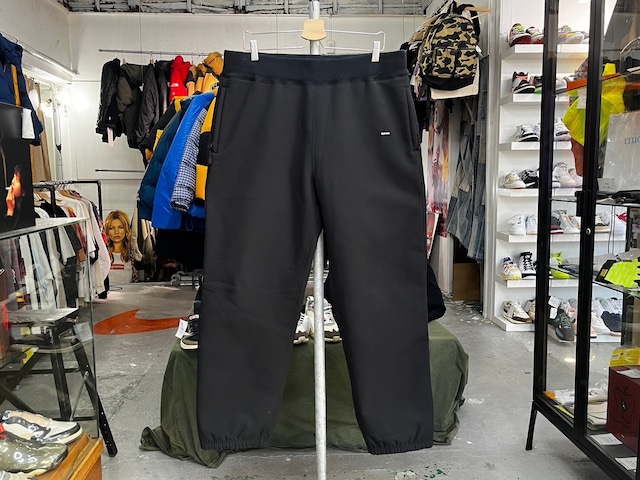 Supreme WINDSTOPPER SWEAT PANT BLACK LARGE 36834