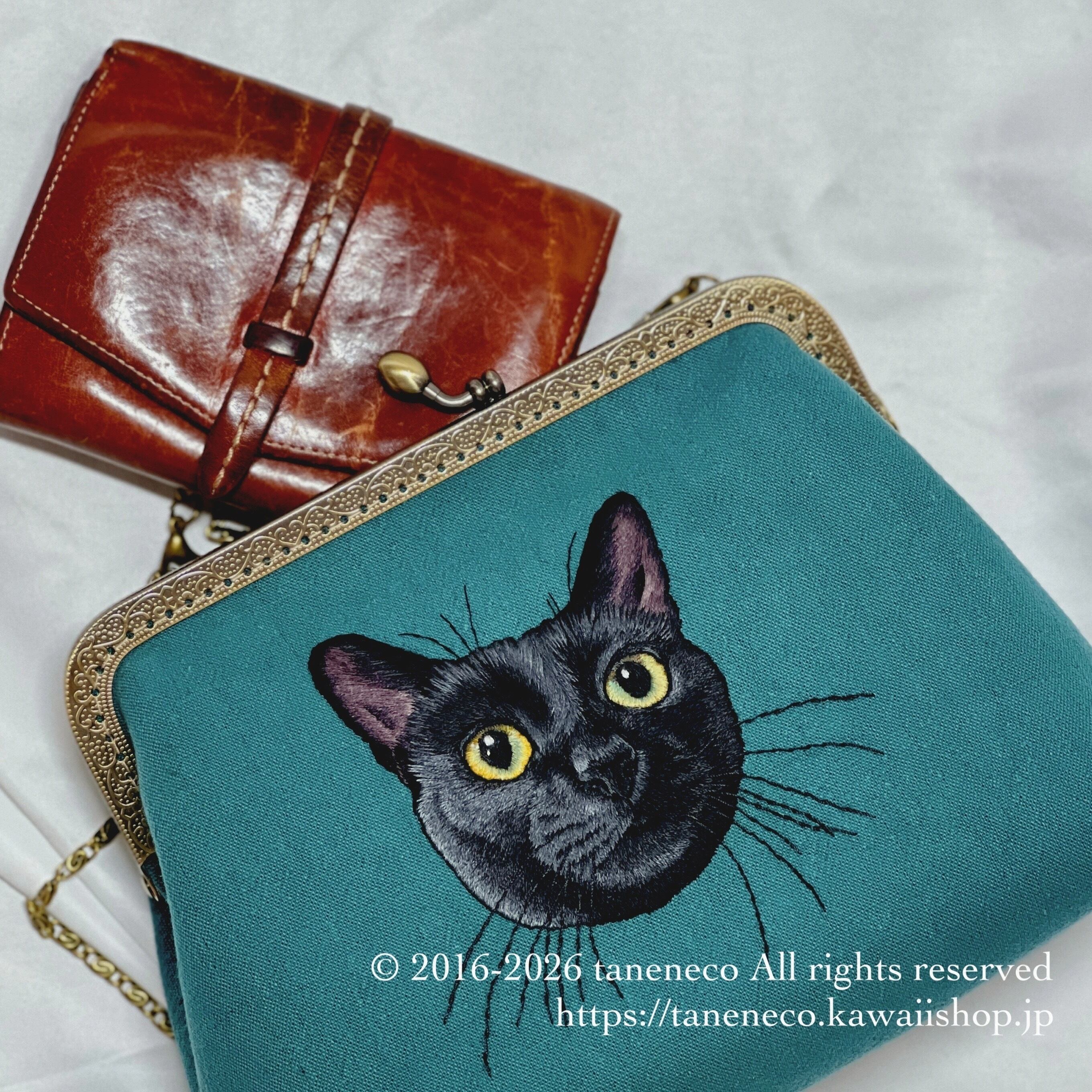 うさこ様　手刺繍猫のがま口　3点 うさこ様 手刺繍猫のがま口 3点 cat刺繍2.3丸平がま口 スコティッシュ