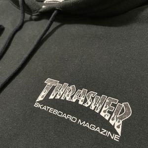 【THRASHER】ワンポイントロゴ パーカー プリント スウェット プルオーバー フーディー スラッシャー  L US古着